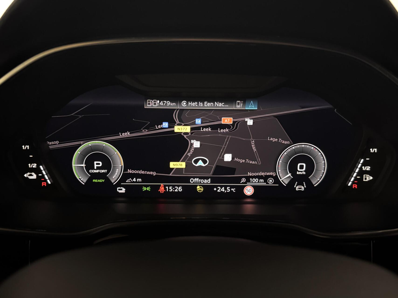 Audi Q3 45 TFSIe S-Line Black Edition Pano Sonos Virtual C — photo 38
