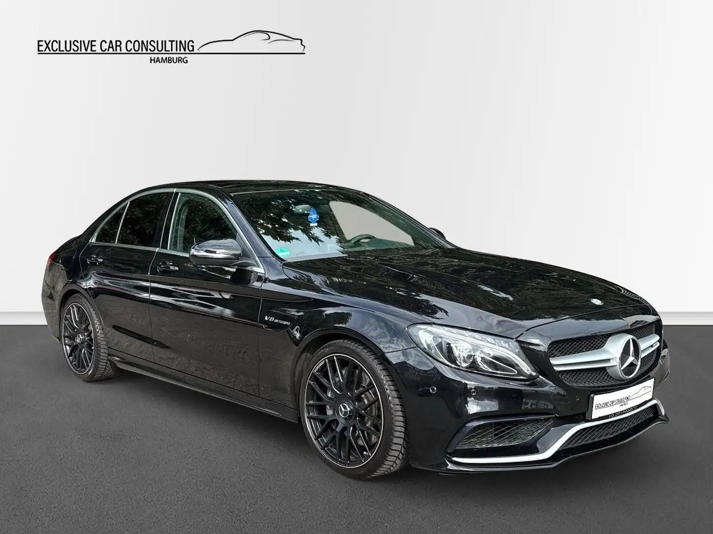 Mercedes-Benz C 63 AMG Lim*PANO*CAM*SH-MB Schwarz - 1