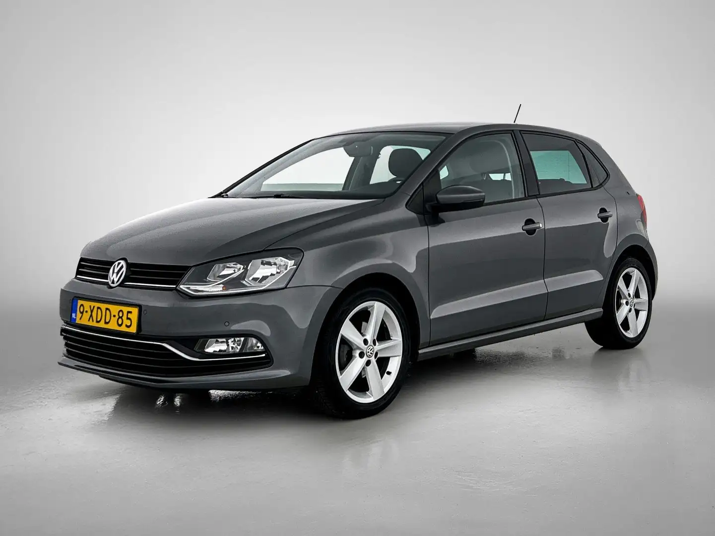 Volkswagen Polo 1.2 TSI Highline (Zeer goed onderhoud, NL-auto, Na Grau - 1