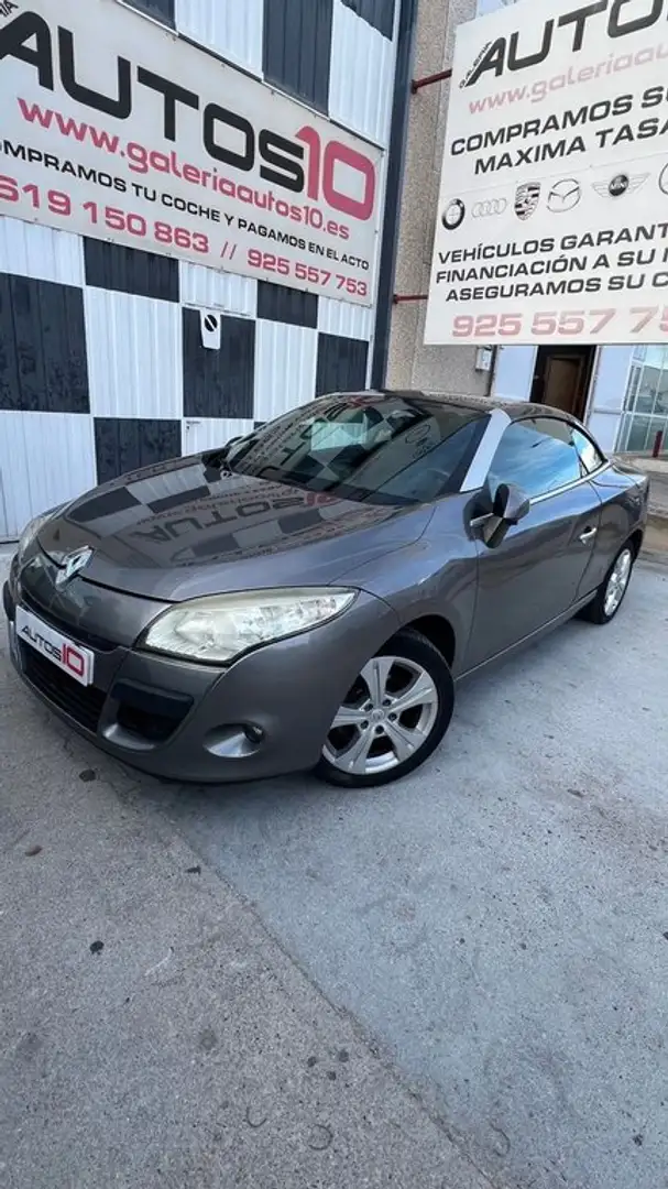 Renault Megane CoupeCabrio Dynamique dCi FAP Gris - 1
