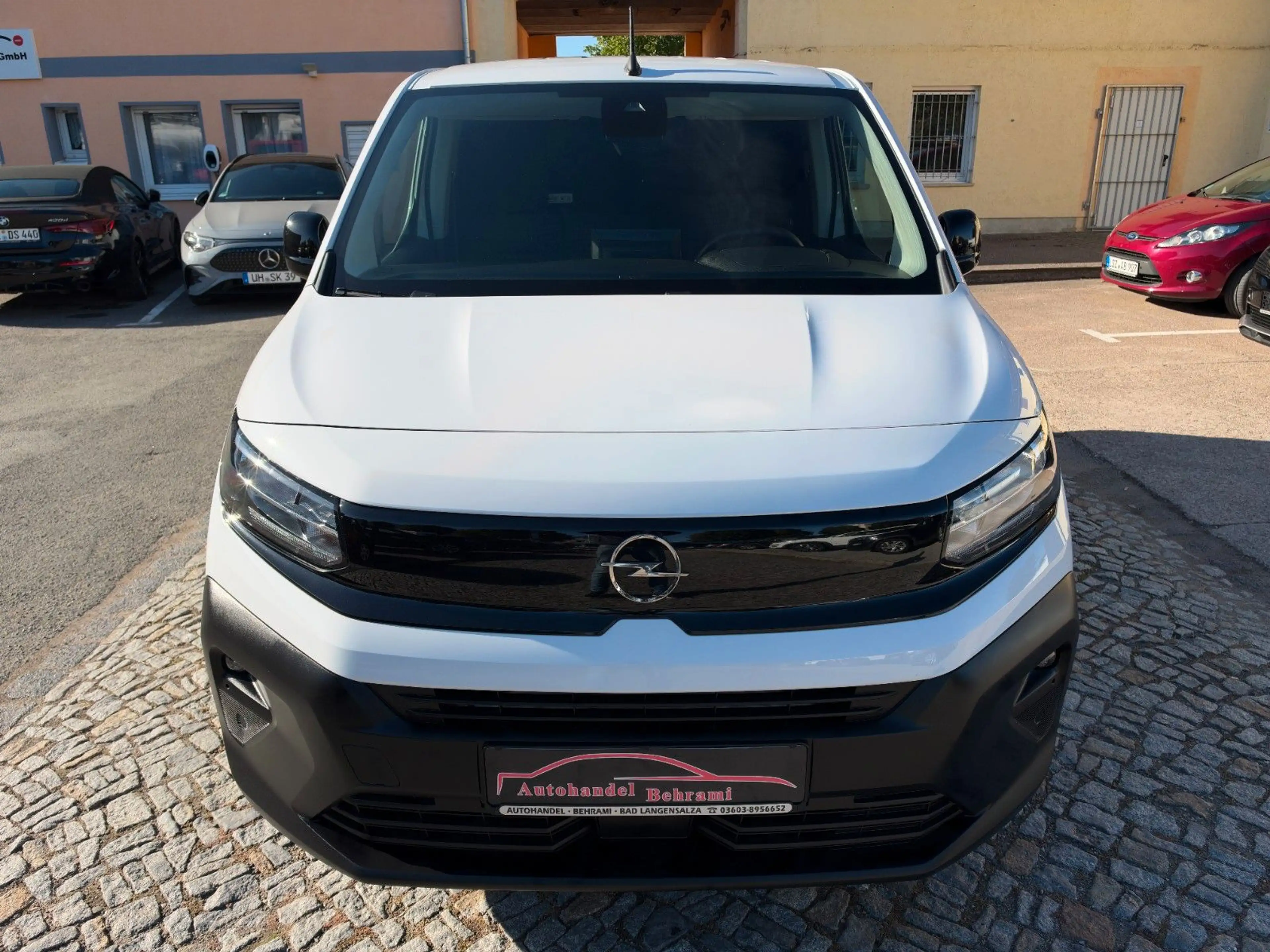 Opel Combo E 1.5 CDTI Cargo Klima Navi PDC 1.Hand — photo 13