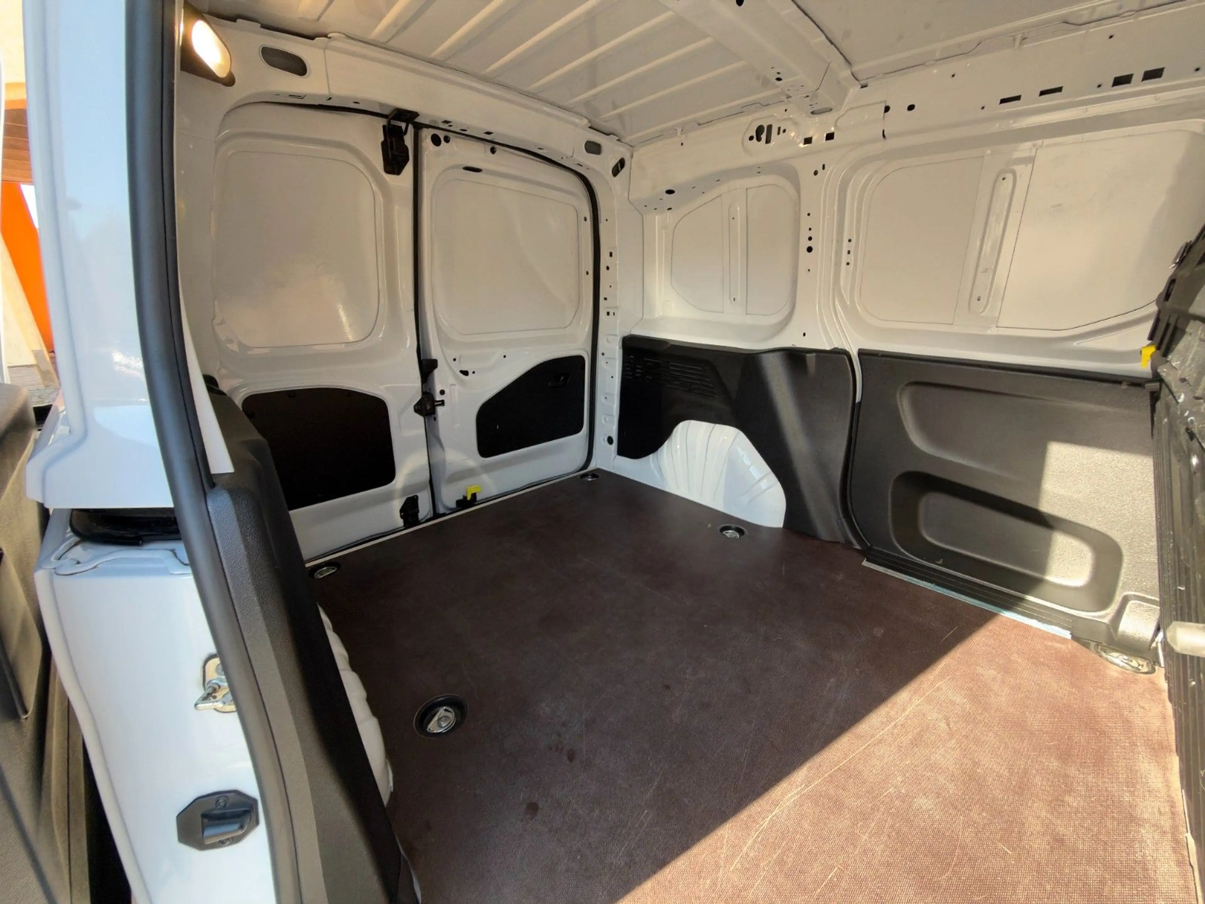 Opel Combo E 1.5 CDTI Cargo Klima Navi PDC 1.Hand — photo 10