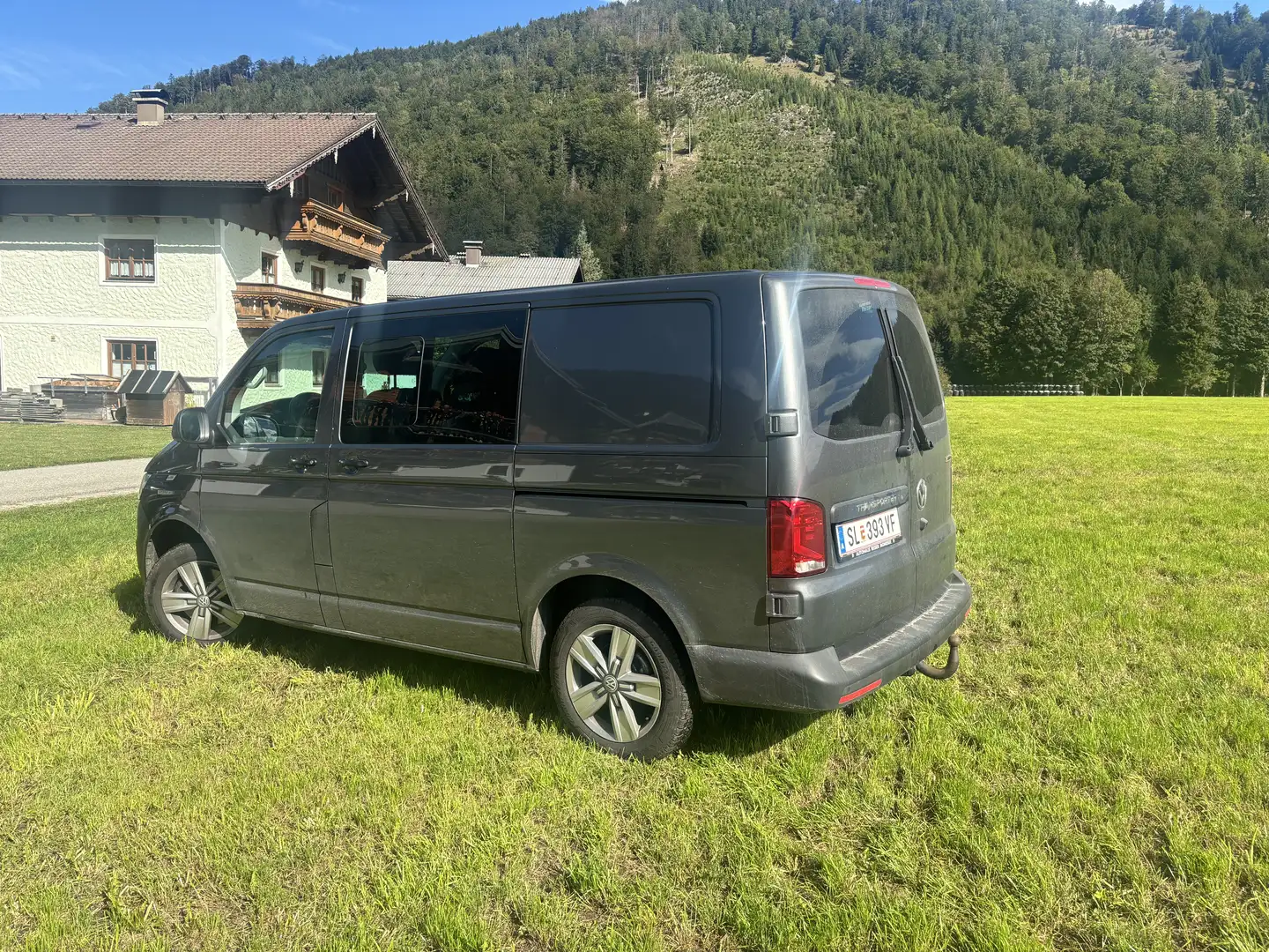 Volkswagen T6.1 Transporter Kastenwagen Plus LR 2,0 TDI 4Motion DSG - 2