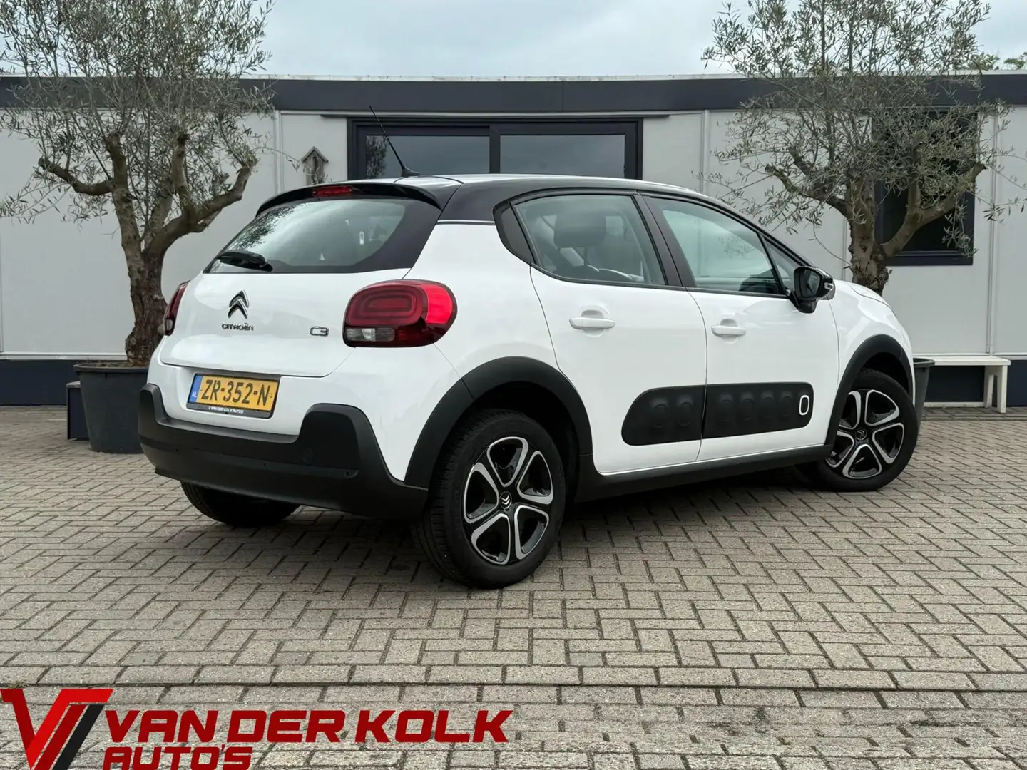 Citroen C3 1.2 PureTech S&S Feel Edition White - 2