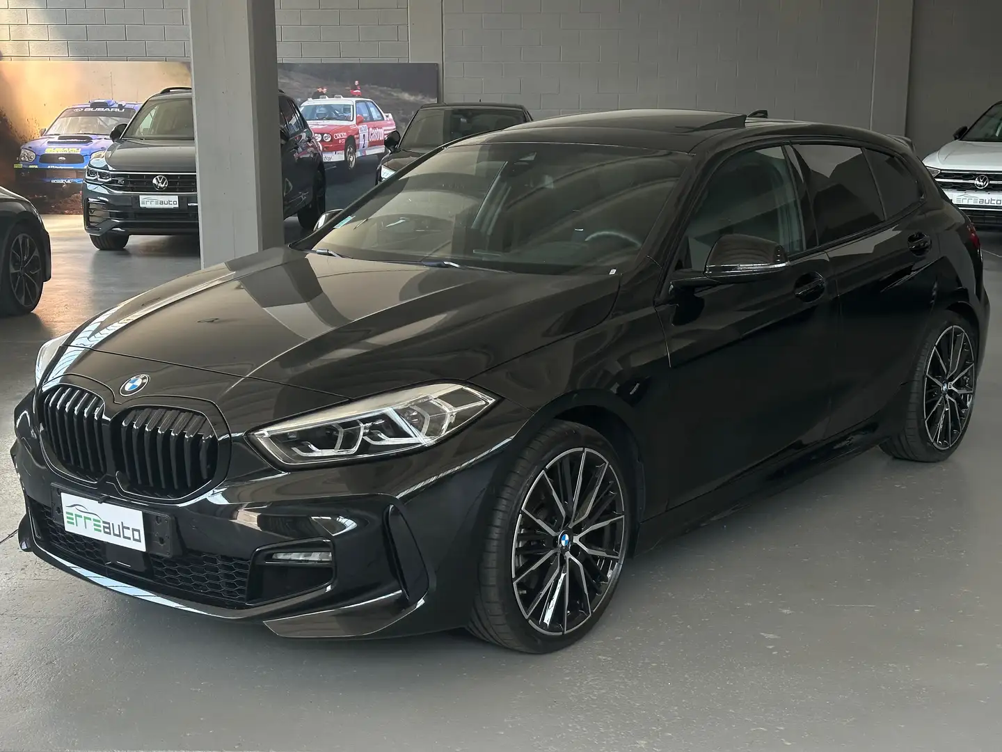 BMW 118 i MSPORT/AUTO/TETTO/H&K/MEMO/SEDILI M/19"/HEAD-UP Nero - 1