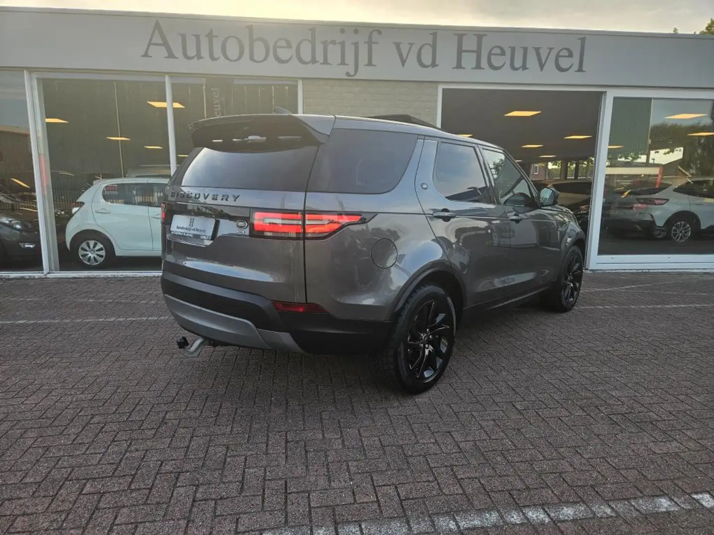 Land Rover Discovery 2.0 Si4 HSE Luxury 5 pers. 3500kg trekgewicht! *De Gris - 2