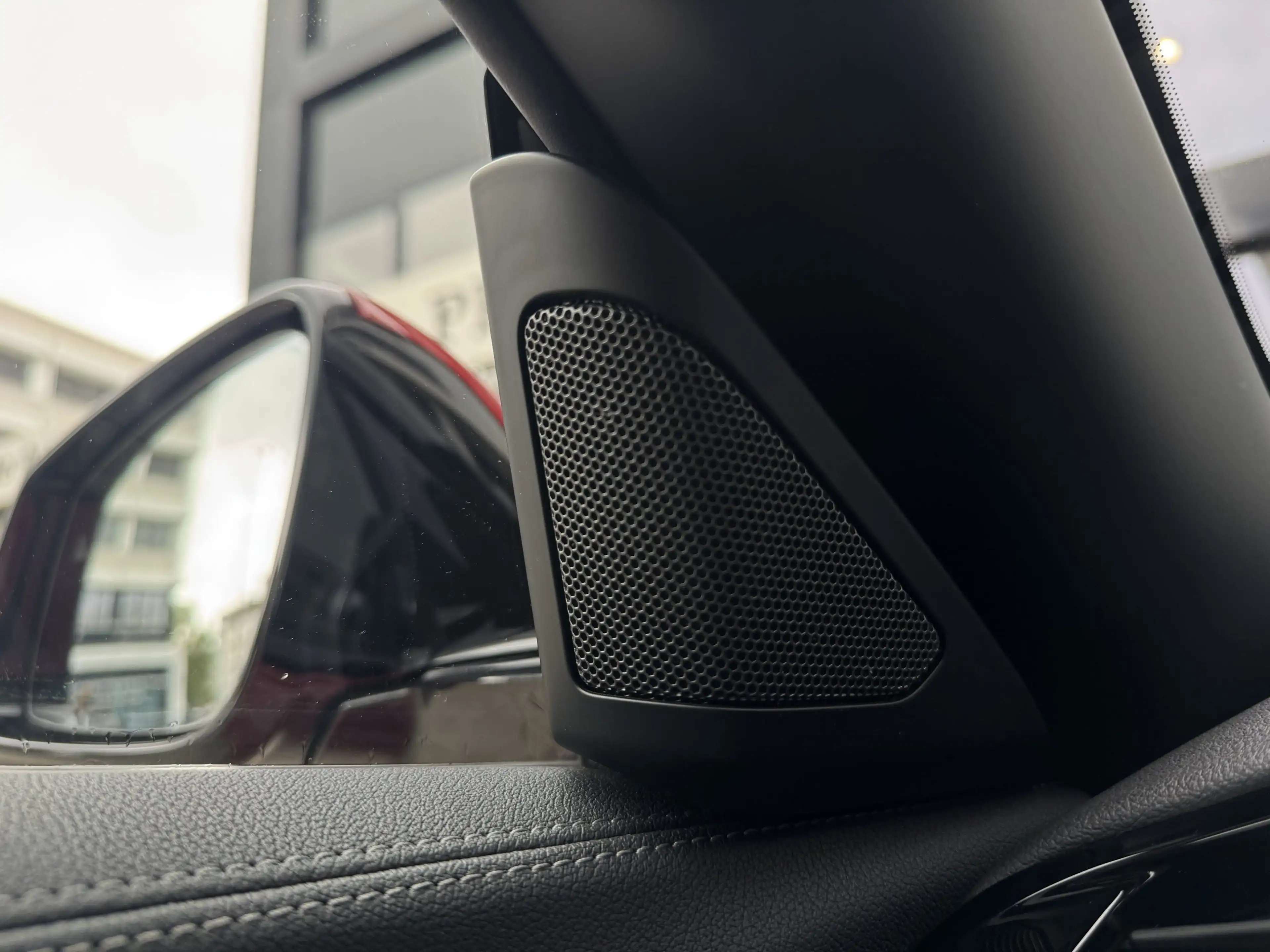 BMW Z4 M40i DA PA AdapLED RFK Lhz. HuD HiFi 19" LMR — photo 17