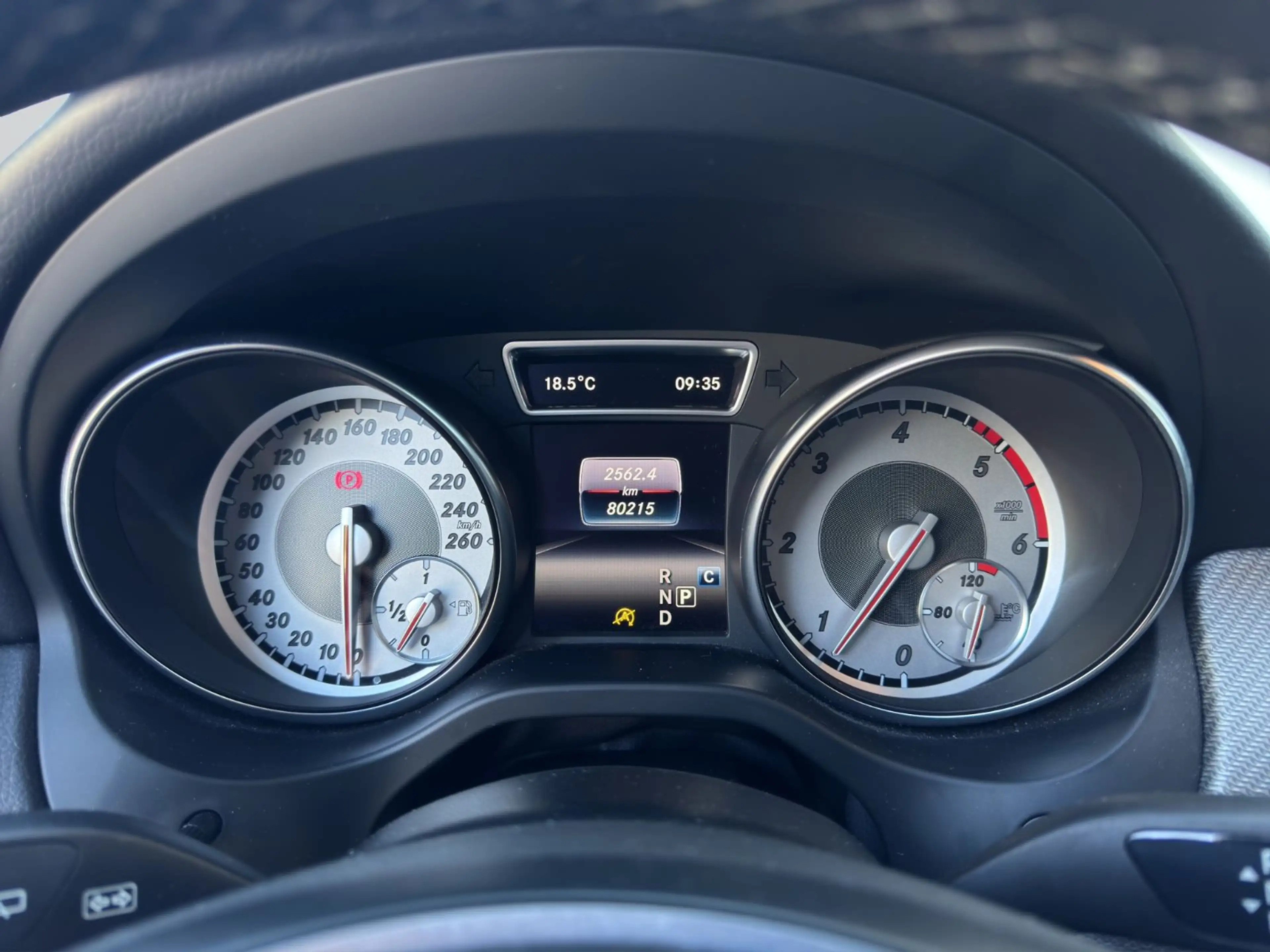 Mercedes-Benz GLA 200 d 4MATIC Style Ambi AUT Navi RKam Klima — photo 13
