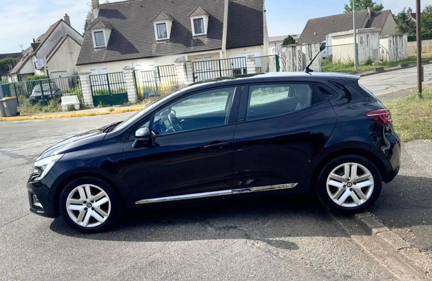 Renault Clio V Business 1.6 E-TECH Hybrid 140CV 9159HT ENTRETIE Noir - 2