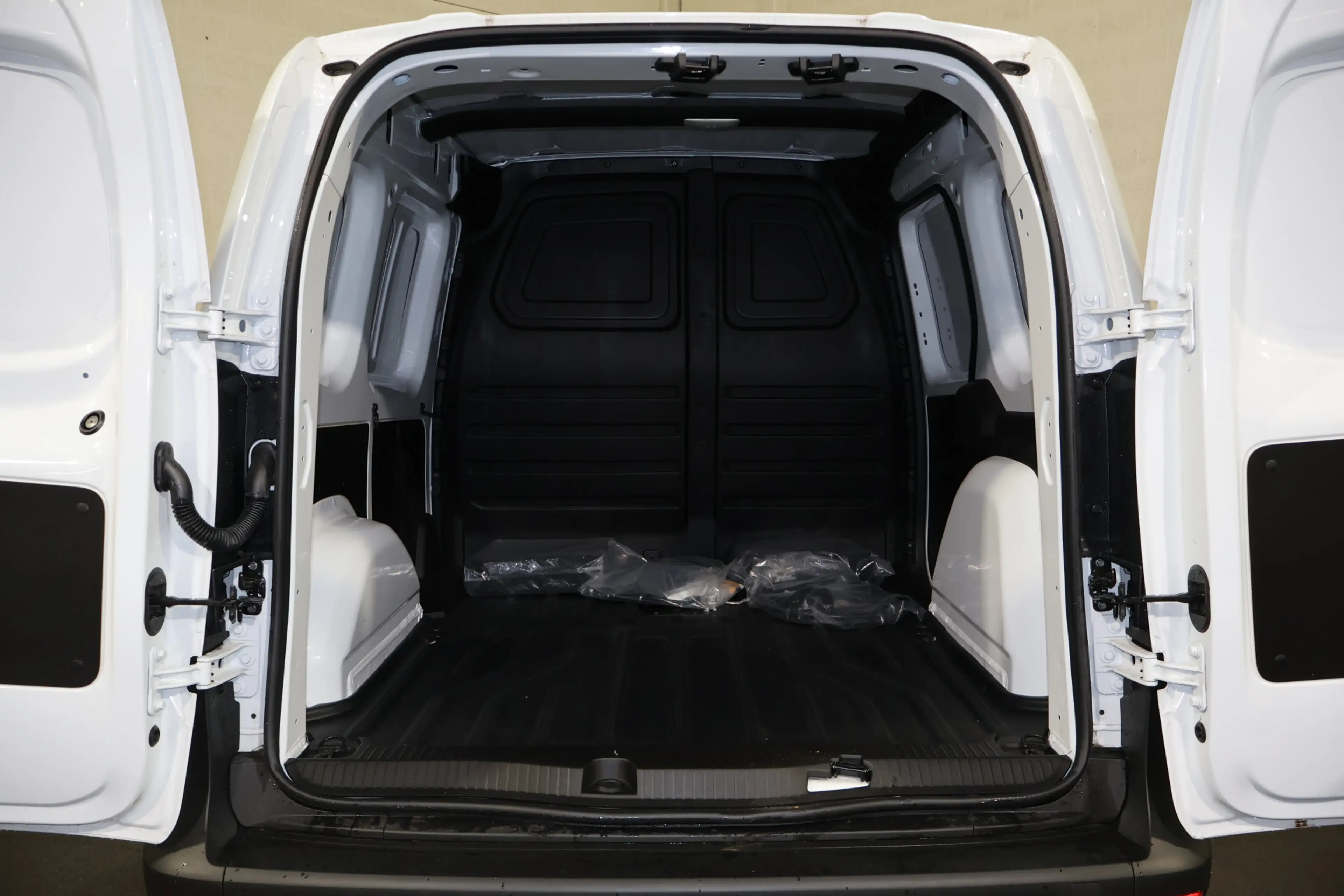 Mercedes-Benz Citan eCitan 51 kWh Mbux Snelladen Camera — photo 14