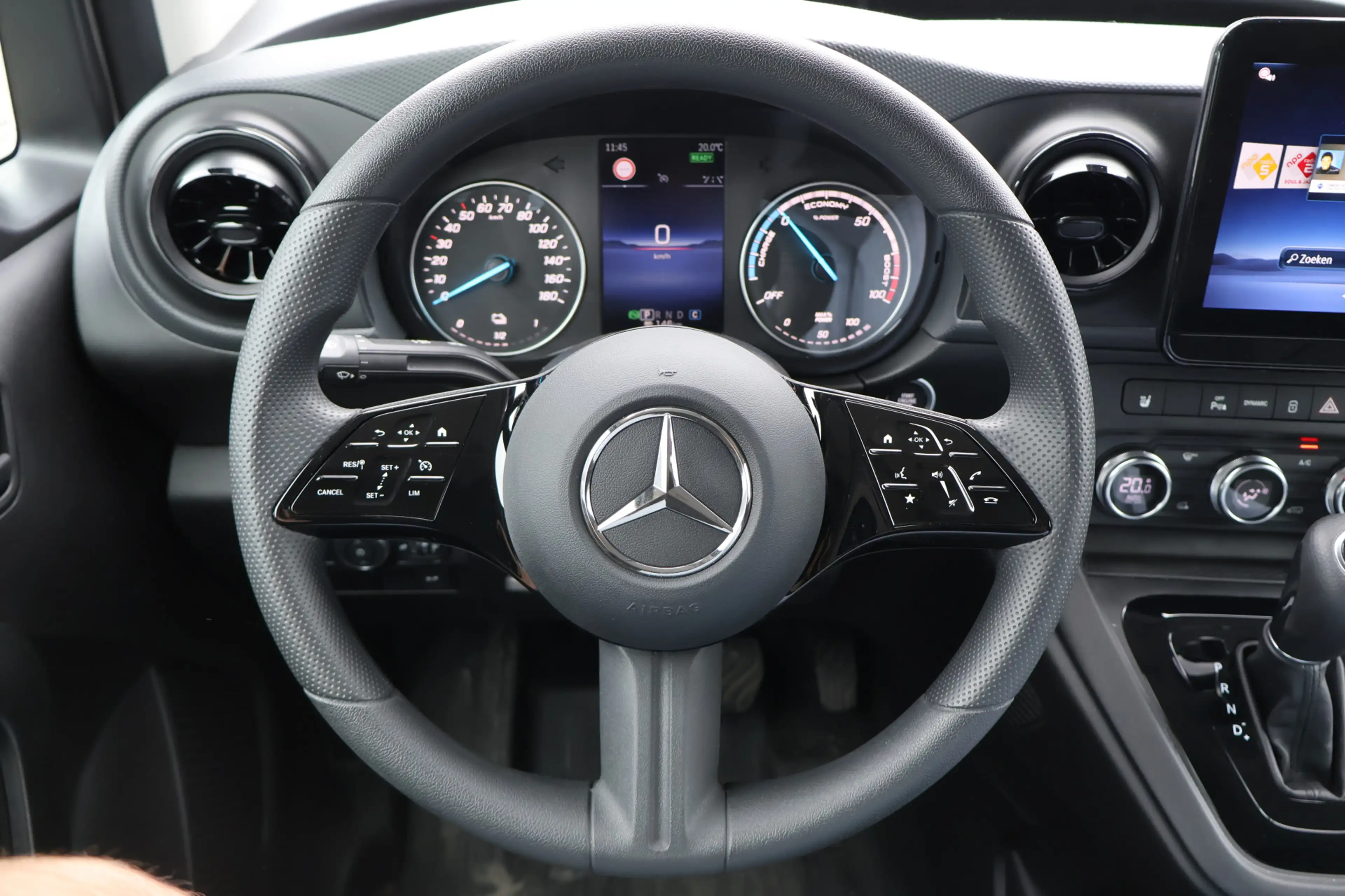Mercedes-Benz Citan eCitan 51 kWh Mbux Snelladen Camera — photo 18