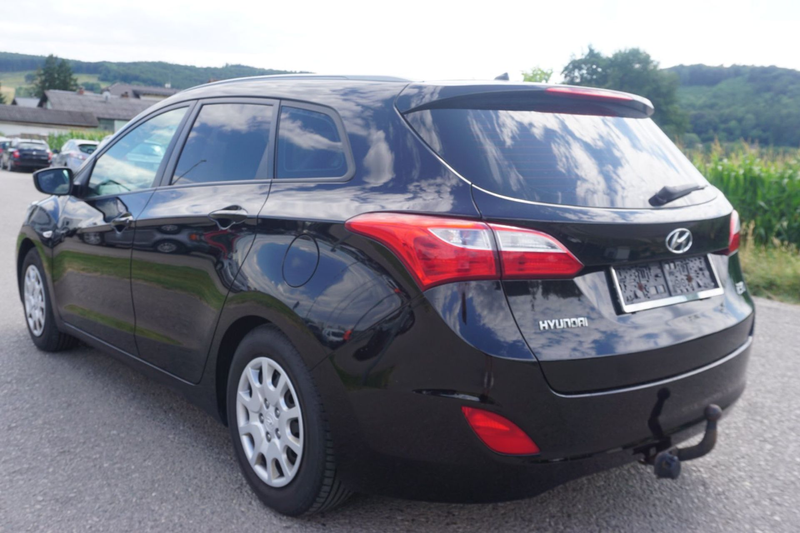 Hyundai i30 Europe Plus 1,4 — photo 4