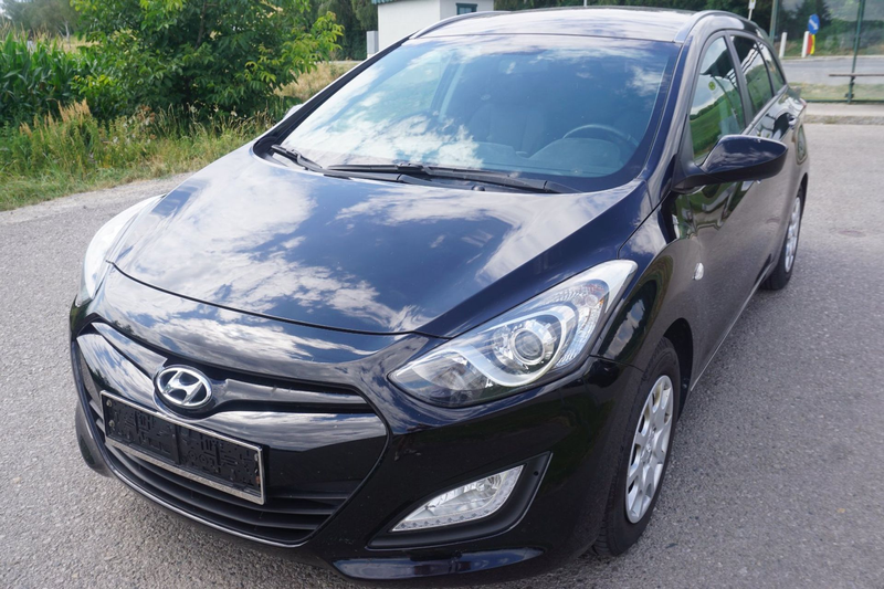 Hyundai i30 Europe Plus 1,4 — photo 10