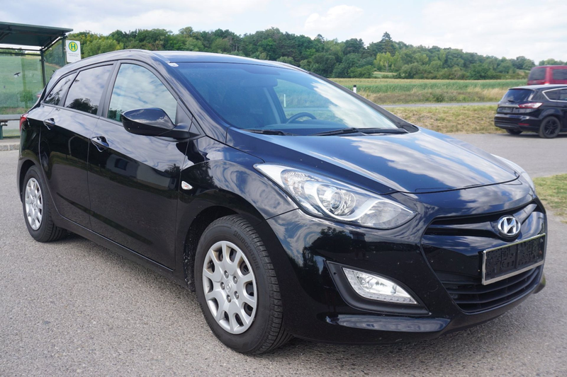 Hyundai i30 Europe Plus 1,4 — photo 8