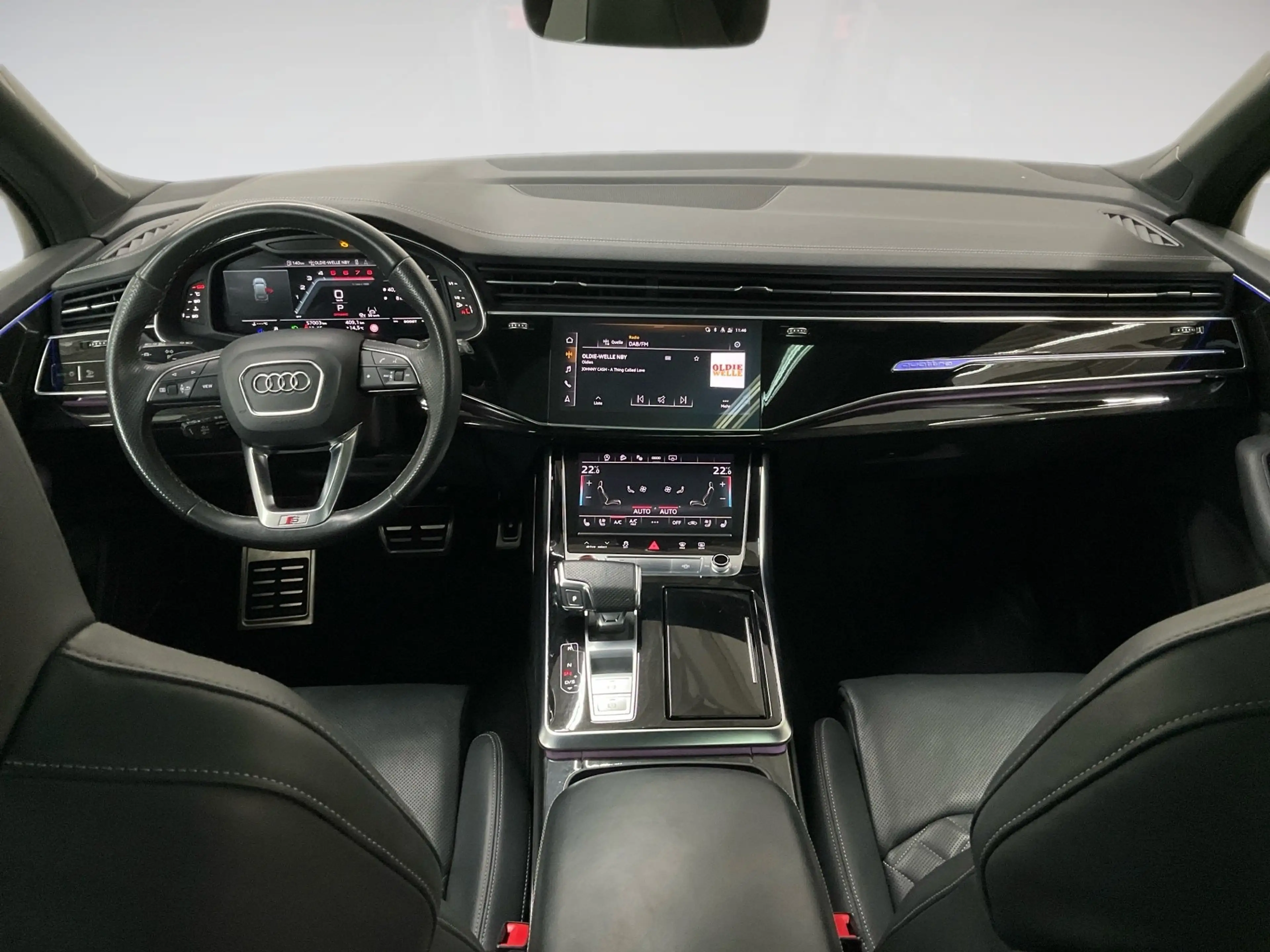 Audi SQ7 COMPETITION PLUS BLACK EDITION 507PS QUATTRO ACC.K — photo 11