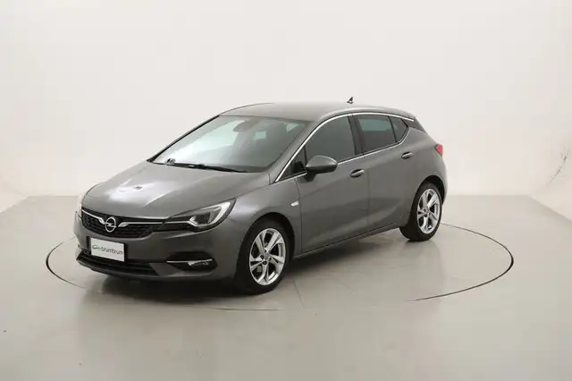 Opel Astra Business Elegance 1.2 Benzina 131CV