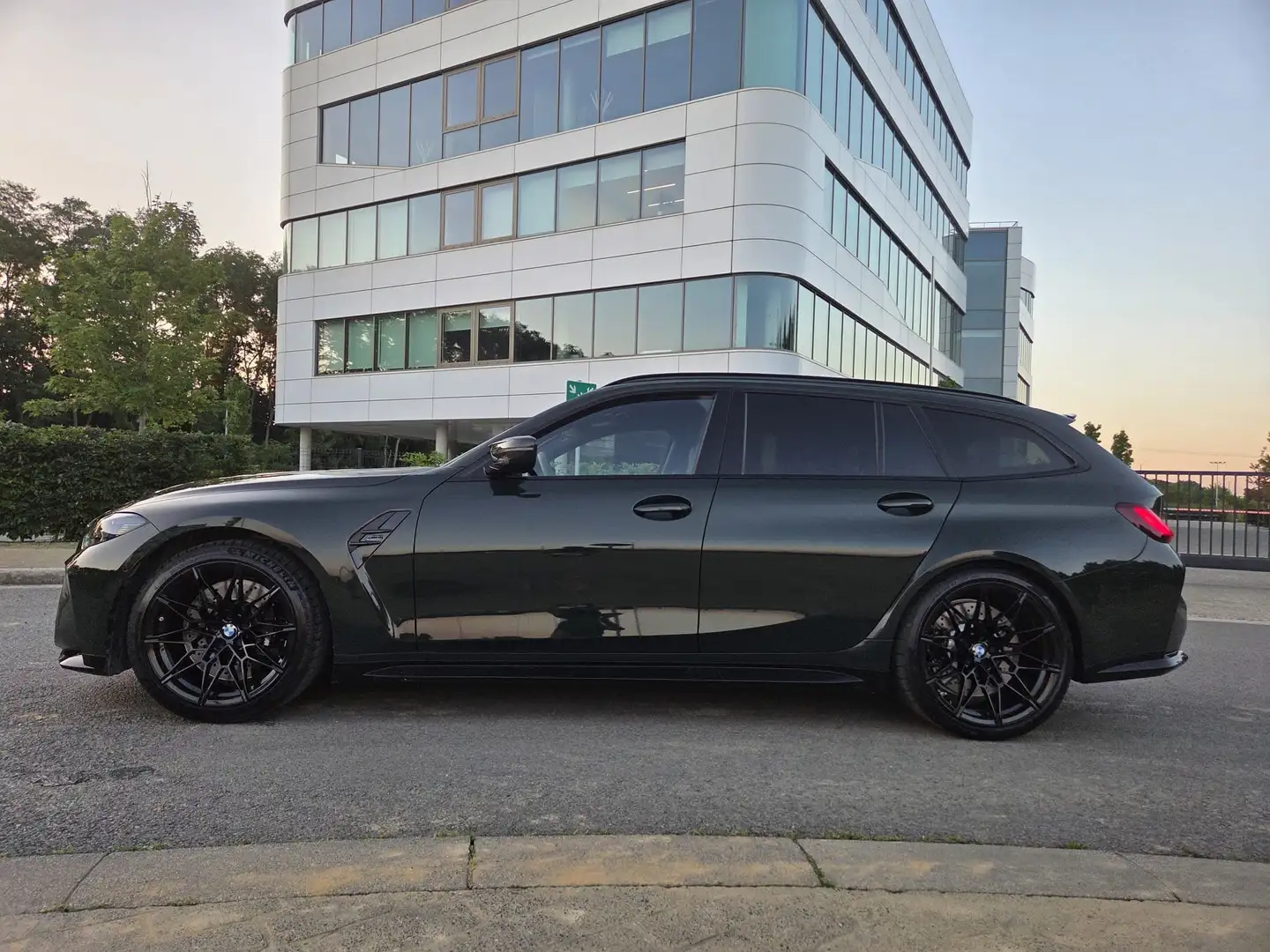 BMW M3 Touring xDrive Competition M Groen - 1