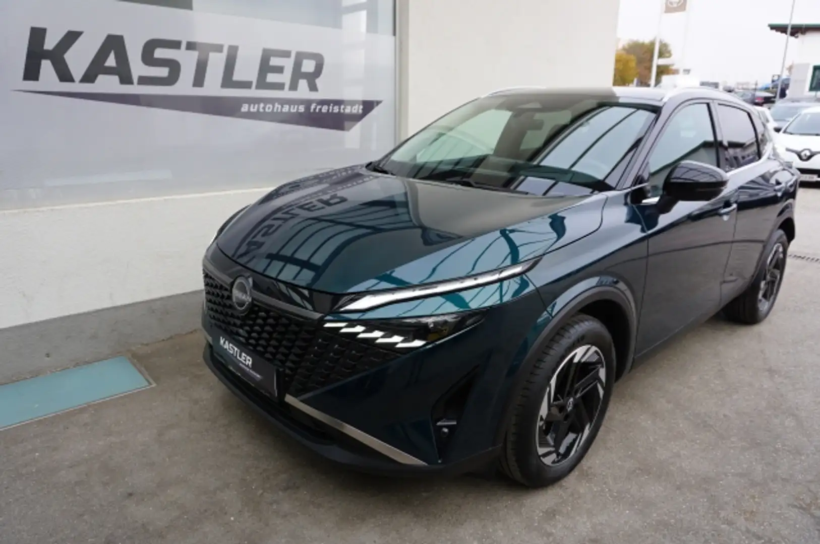 Nissan Qashqai N-Connecta+ X-Tronic 4WD Grün - 1