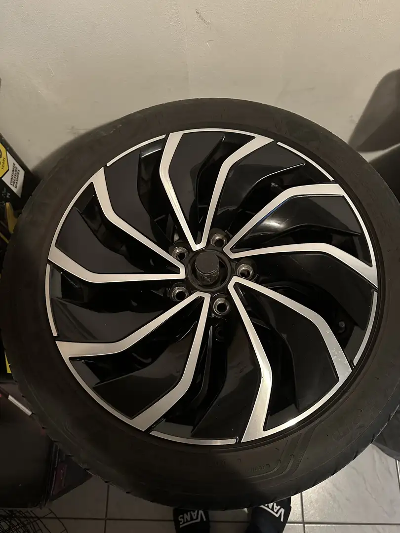 Volkswagen Golf Golf R-Line 1,5 TSI ACT R-Line Grau - 2