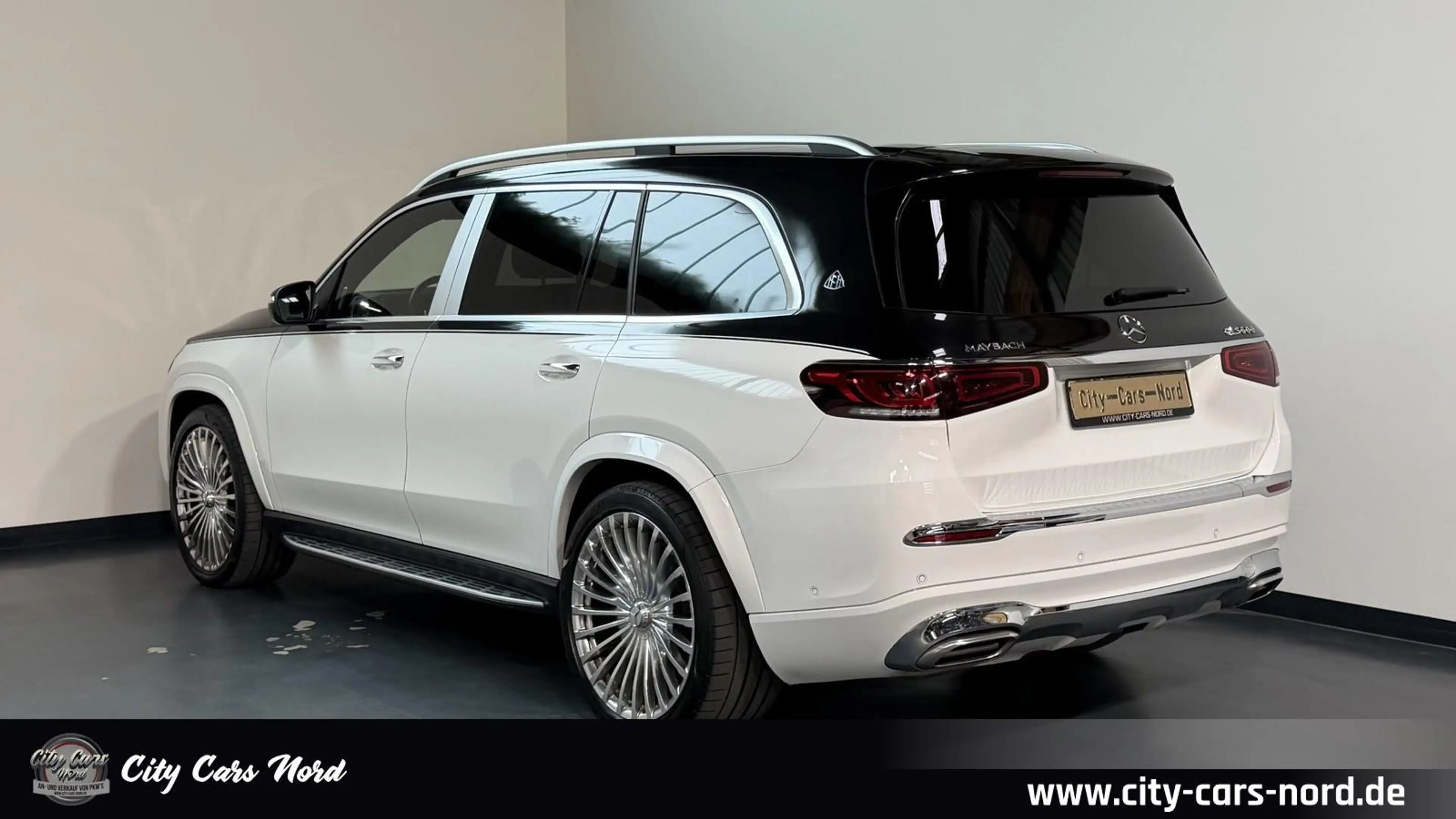 Mercedes-Benz GLS 400 d 4Matic MAYBACH PANO-AHK-STDH-HUD-23Z — photo 3