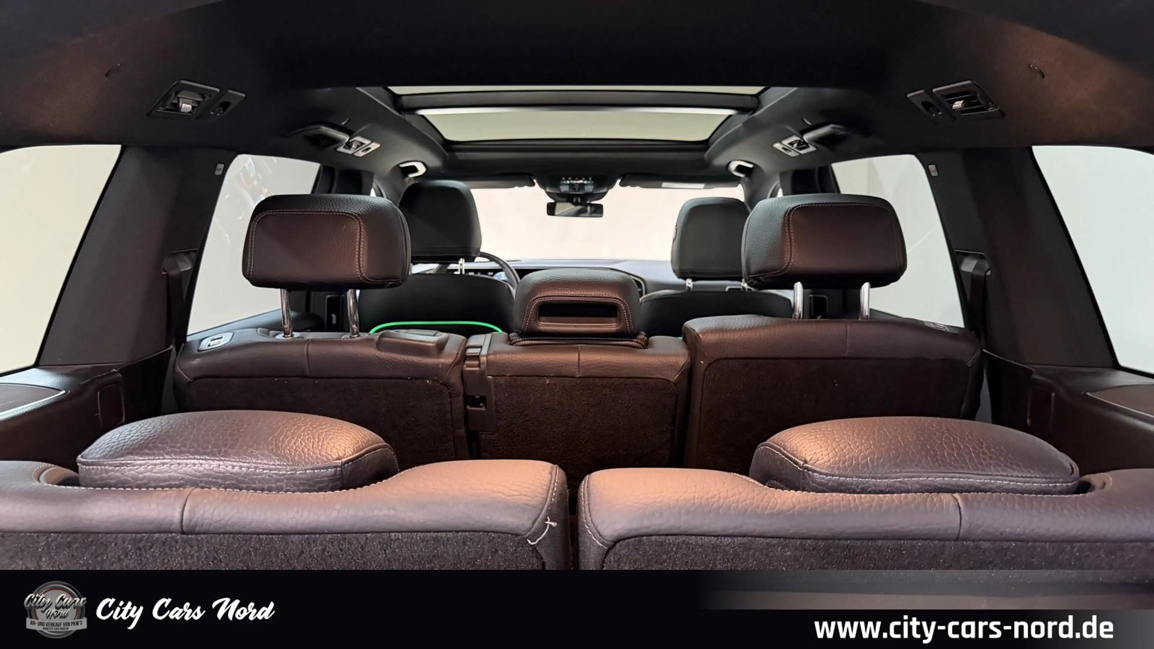 Mercedes-Benz GLS 400 d 4Matic MAYBACH PANO-AHK-STDH-HUD-23Z — photo 24