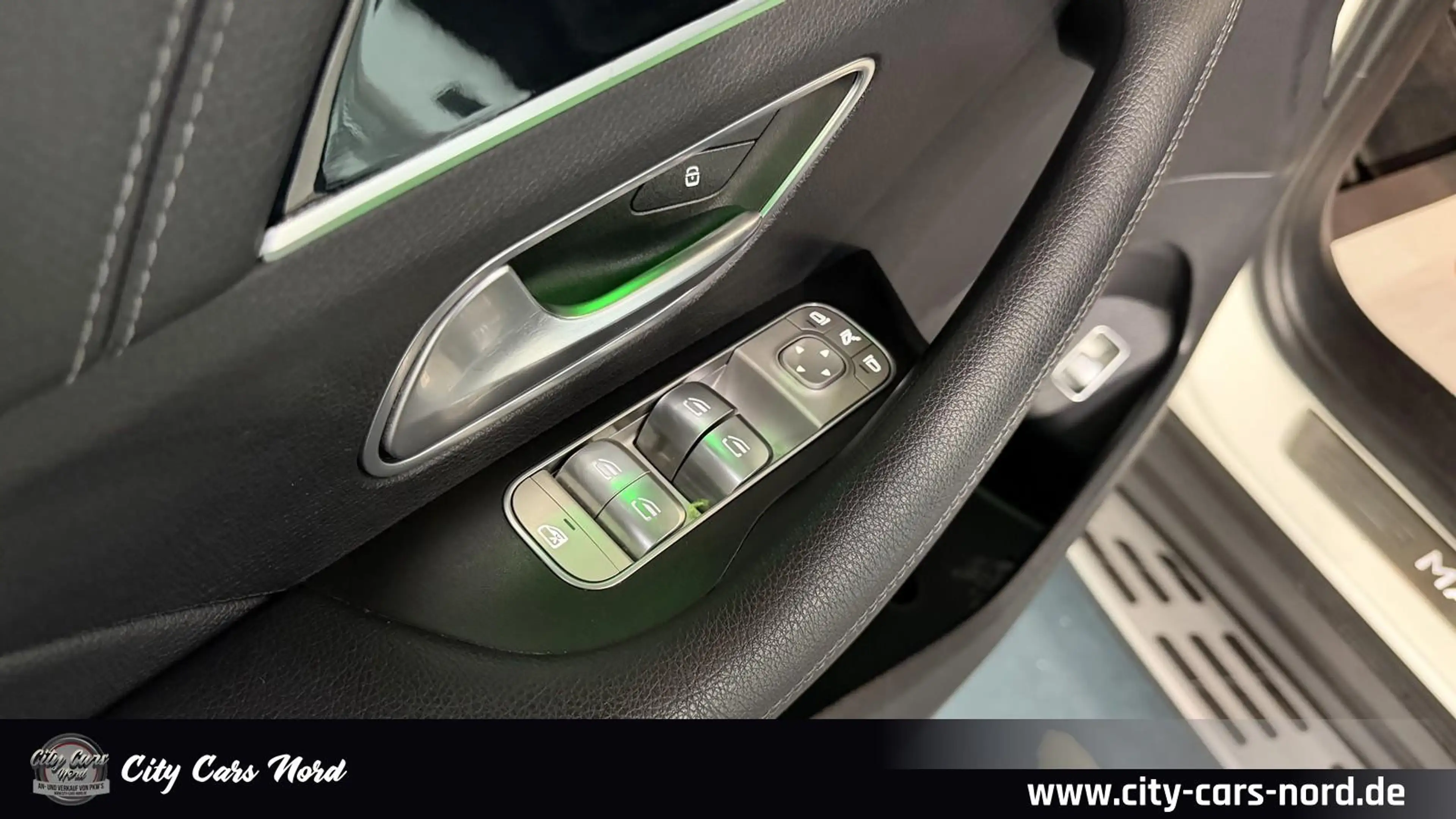 Mercedes-Benz GLS 400 d 4Matic MAYBACH PANO-AHK-STDH-HUD-23Z — photo 12