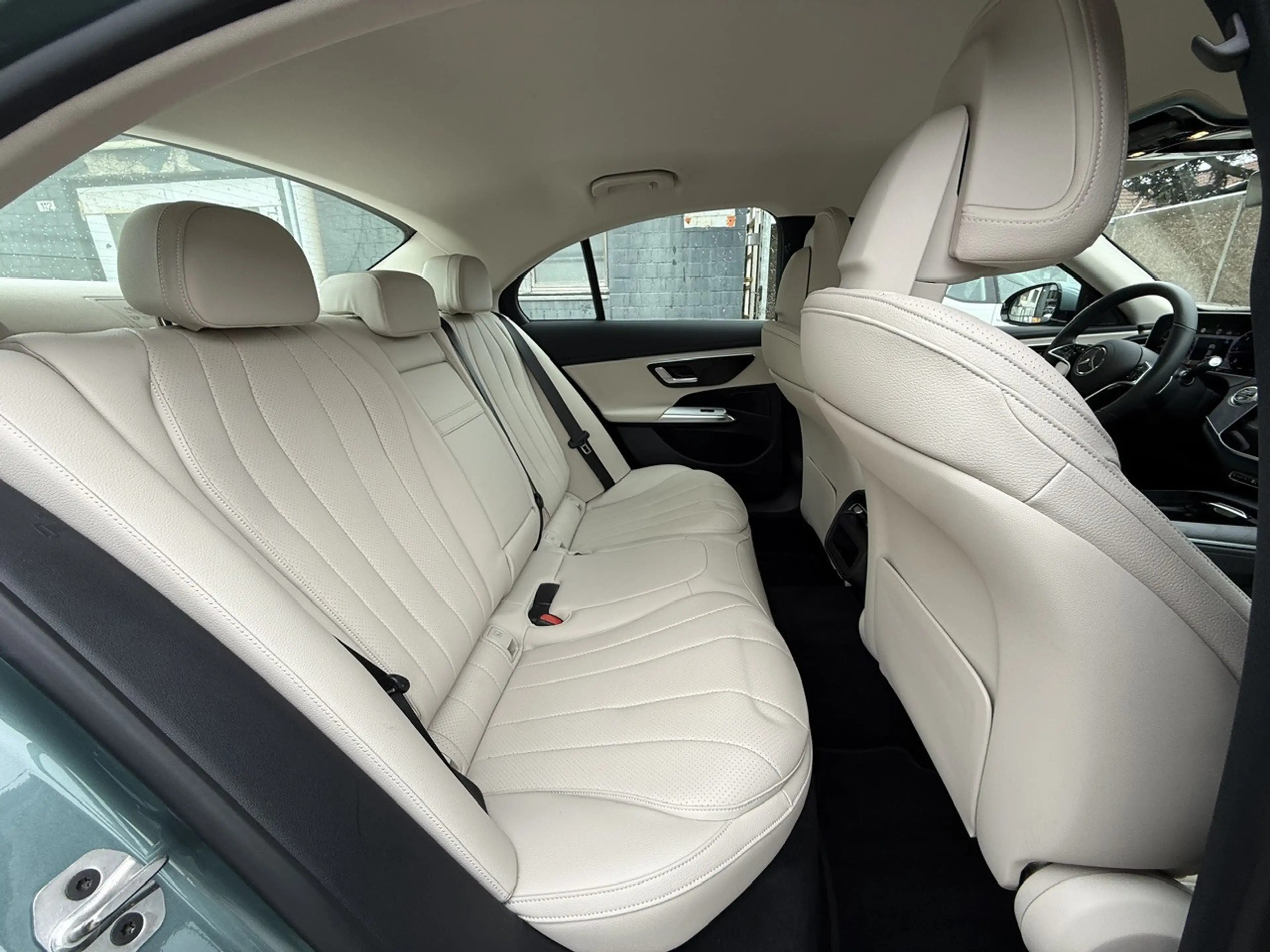 Mercedes-Benz E 220 d 4Matic 9G-TRONIC Edition AVANTGARDE — photo 11