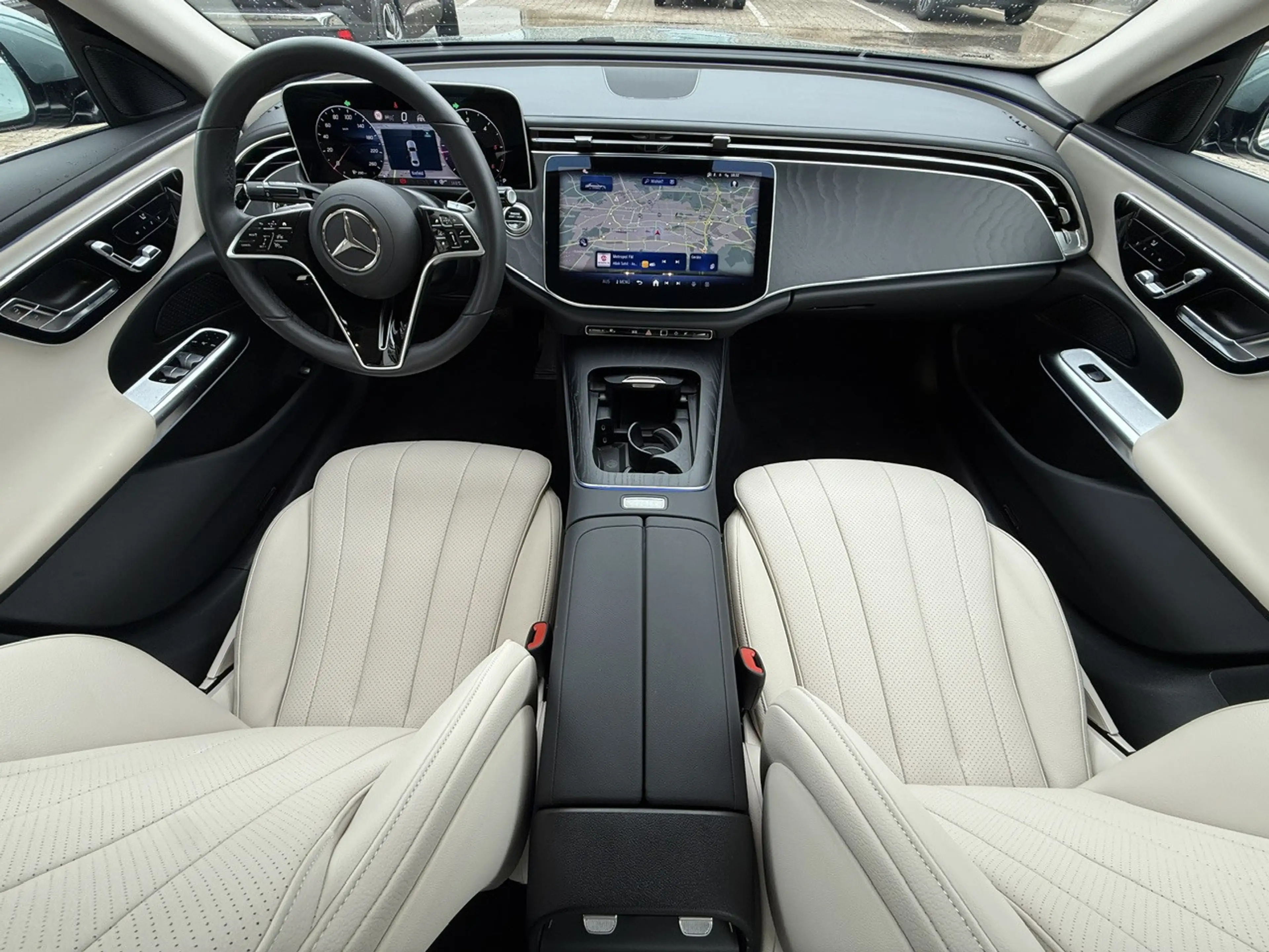 Mercedes-Benz E 220 d 4Matic 9G-TRONIC Edition AVANTGARDE — photo 13