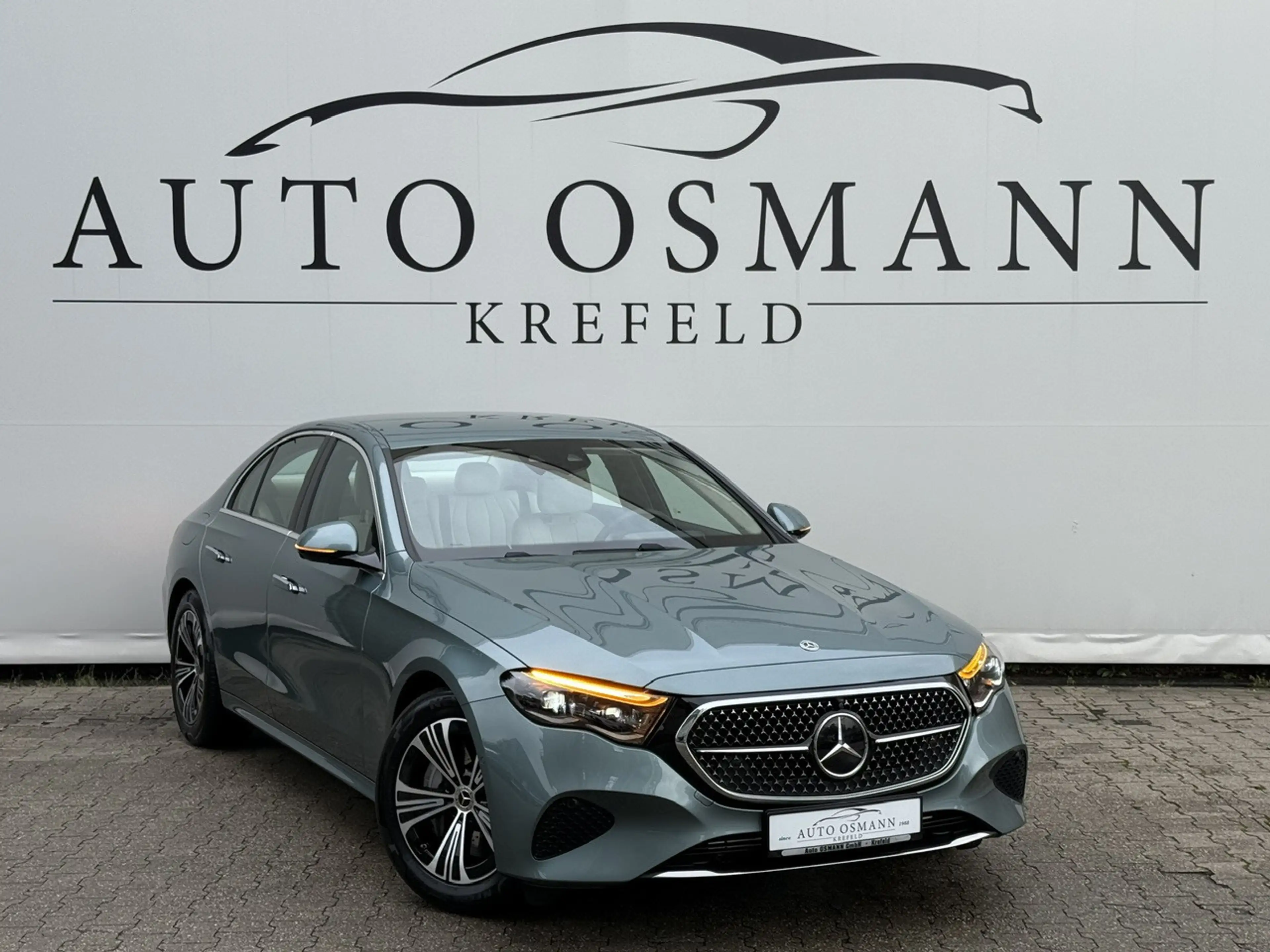 Mercedes-Benz E 220 d 4Matic 9G-TRONIC Edition AVANTGARDE — photo 6