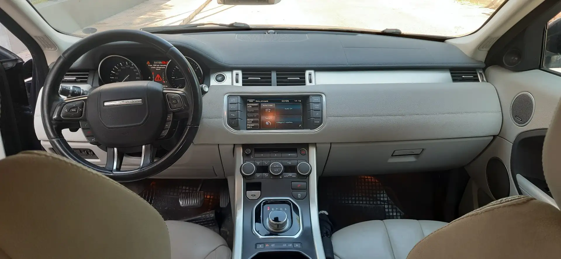 Land Rover Range Rover Evoque 5p 2.2 td4 Pure 150cv - 2