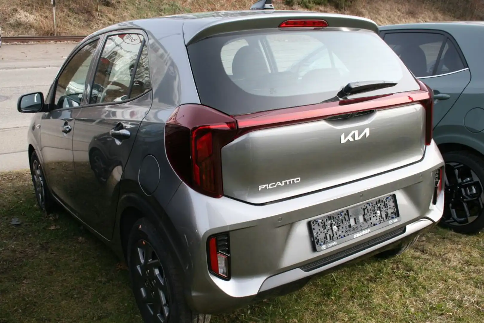 Kia Picanto 1.0 Aut. Vision (JA) Grau - 2
