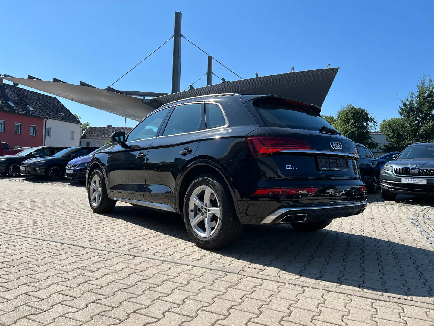 Audi Q5 35 TDI S-Line S tronic *LEd Navi Sitzh. DAB* Schwarz - 2
