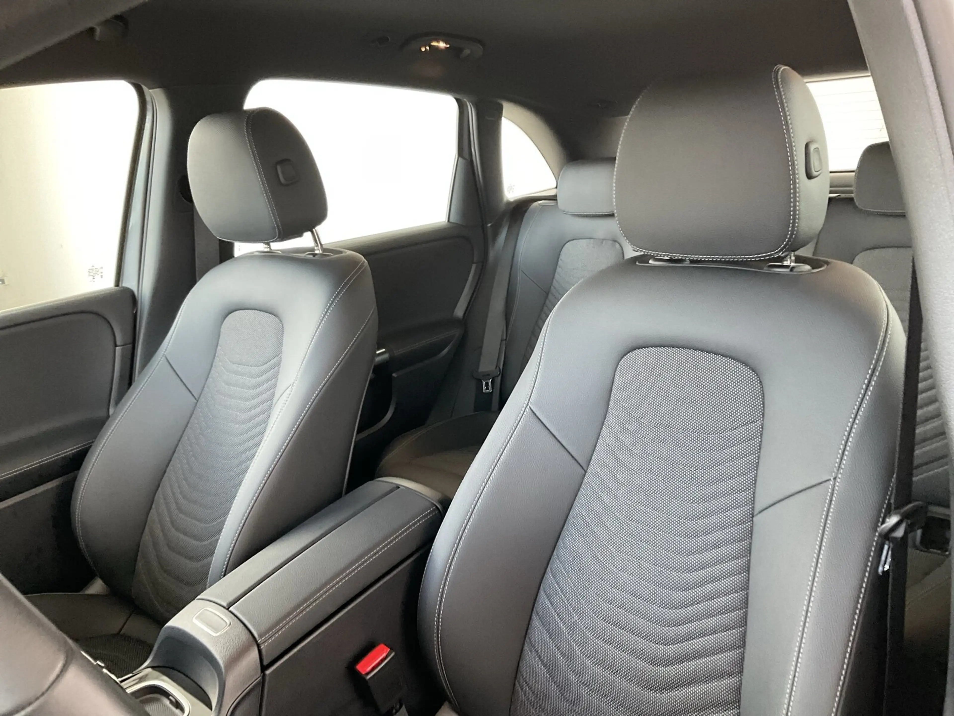 Mercedes-Benz B 200 B 200 Progressive/Distronic/Kamera/LED/AHK/Navi — photo 9