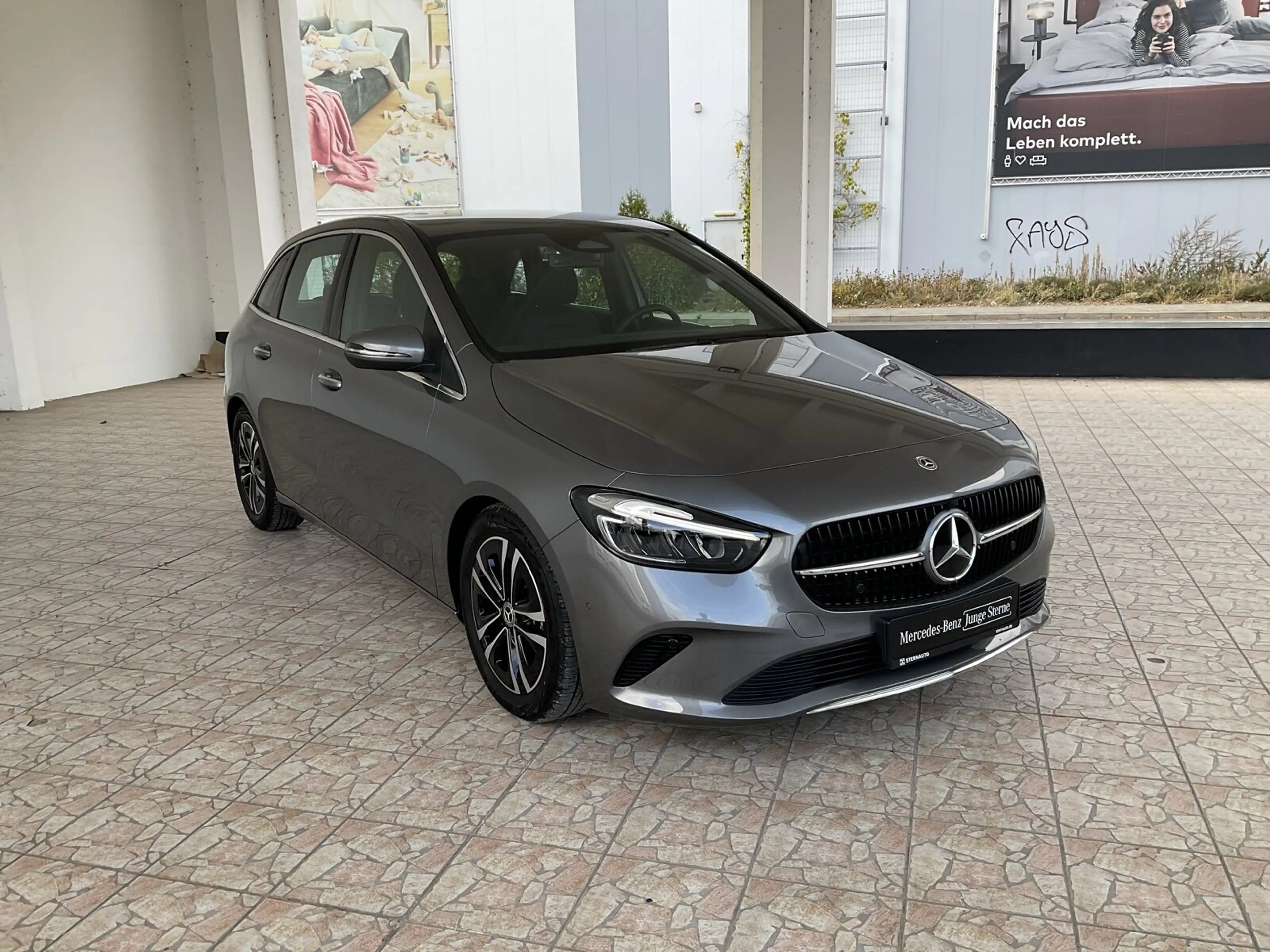 Mercedes-Benz B 200 B 200 Progressive/Distronic/Kamera/LED/AHK/Navi — photo 3