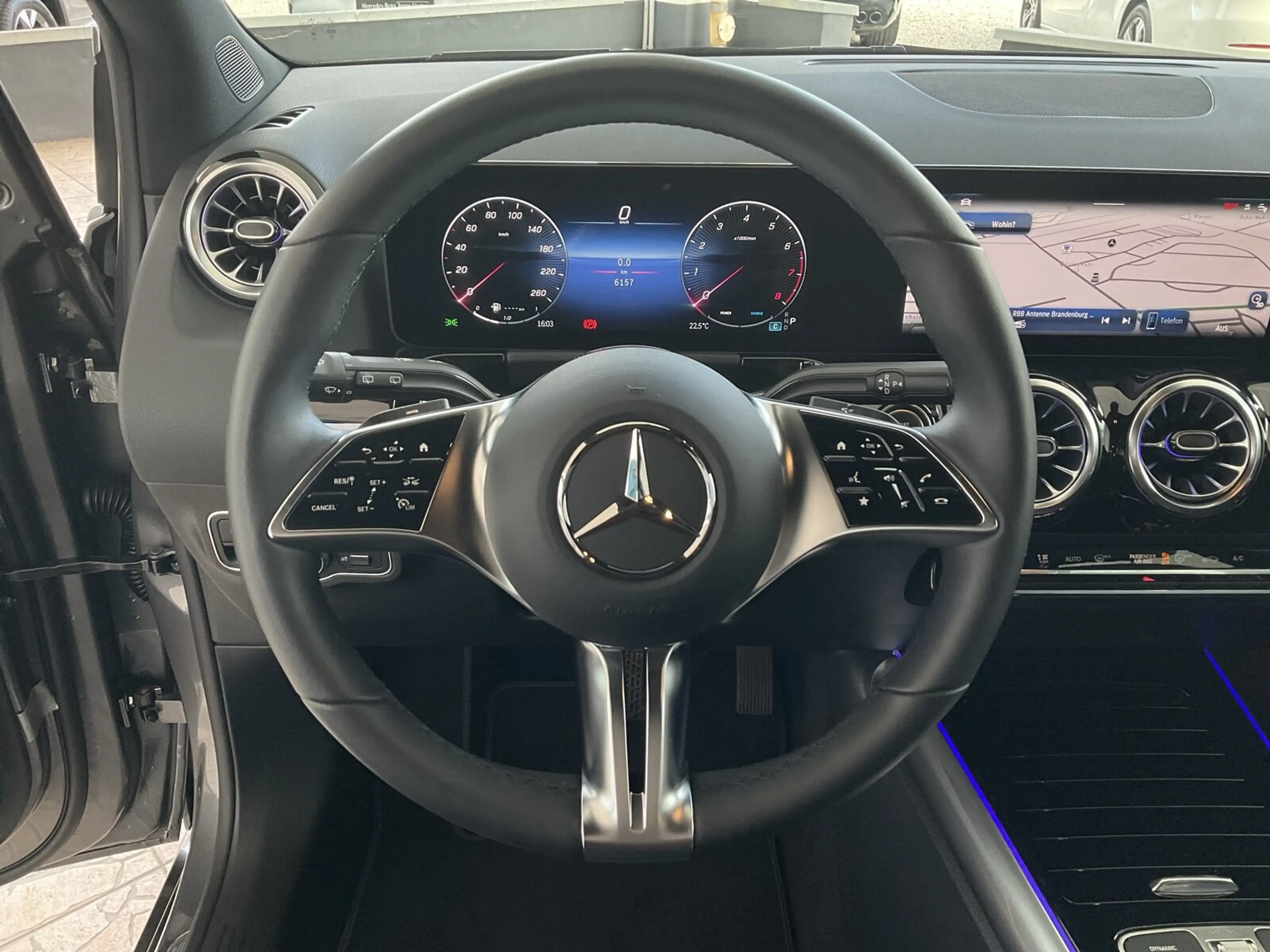 Mercedes-Benz B 200 B 200 Progressive/Distronic/Kamera/LED/AHK/Navi — photo 12