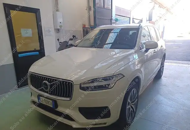 Volvo XC90 XC90 2.0 b5 Momentum Pro awd 7 Posti geartronic
