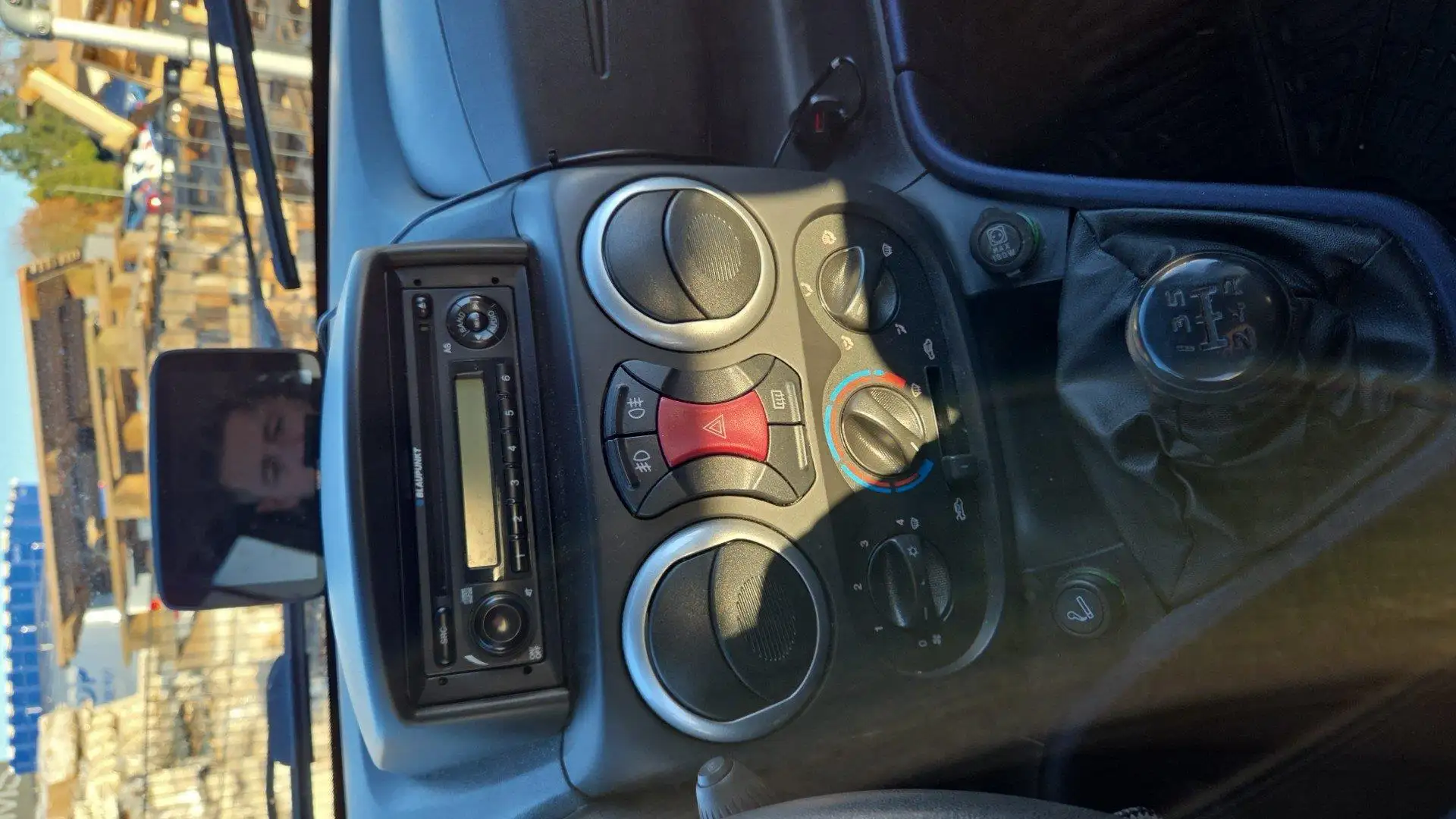 Fiat Doblo 1.4 Active Airco PDC 149.000km Ruimte 2x Schuifdeu Grijs - 2