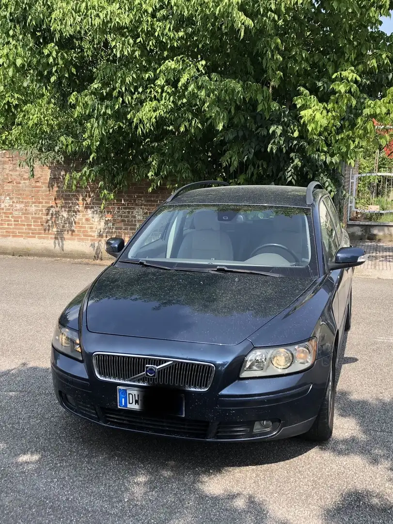 Volvo V50 2.0d Momentum - 1