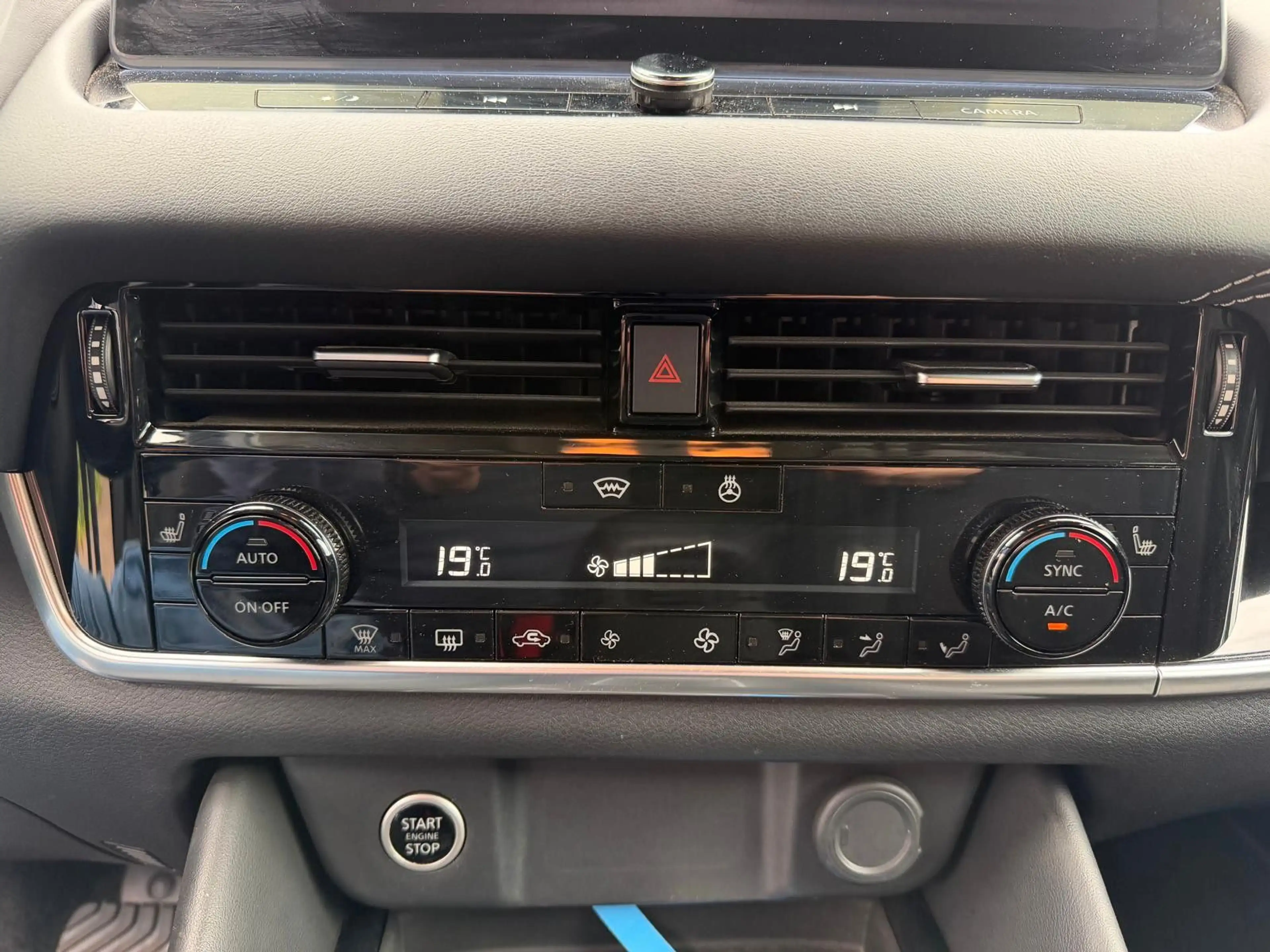 Nissan Qashqai Qashqai N-Connecta/Aut/LED/Navi/360°Kamera/ACC/ — photo 14