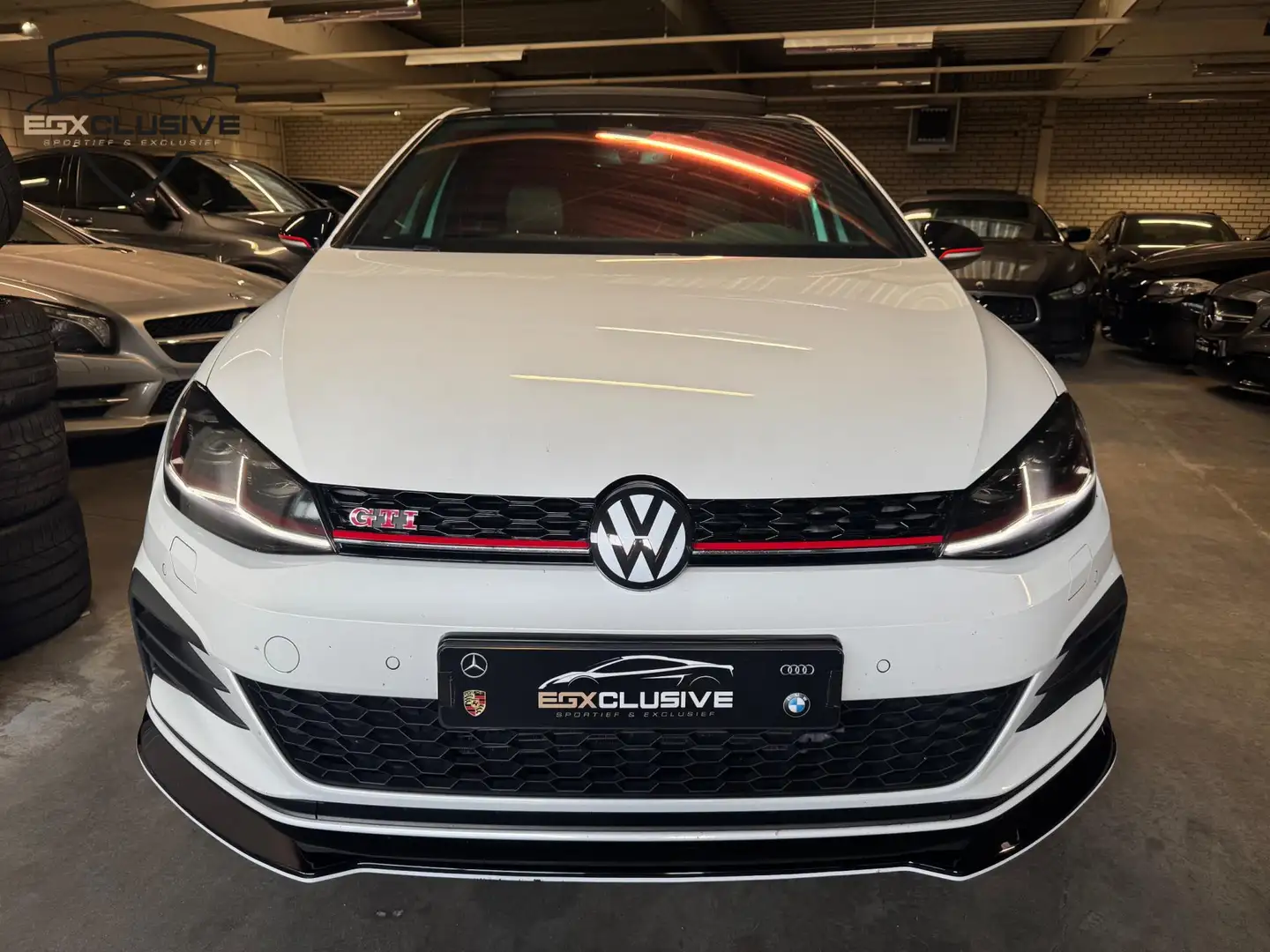 Volkswagen Golf GTI 2.0 TSI Performance Full Option/Akra/Stage2/373PK/ Wit - 2