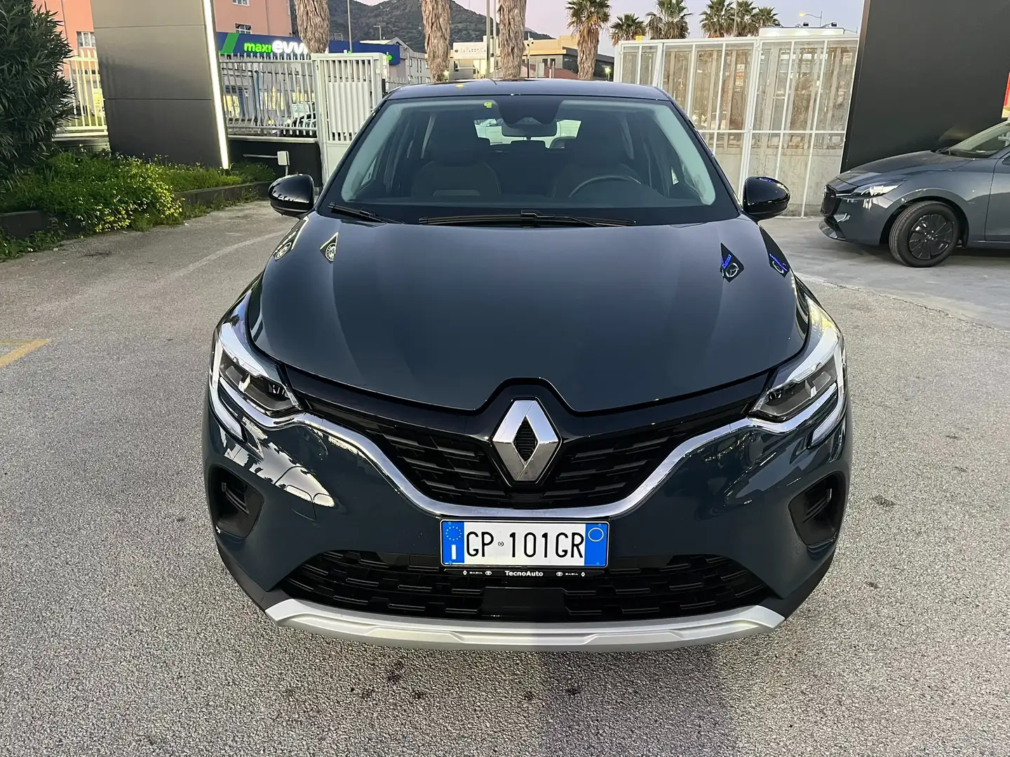 Renault Captur Captur 1.6 E-Tech full hybrid Equilibre 145cv auto Bleu - 2