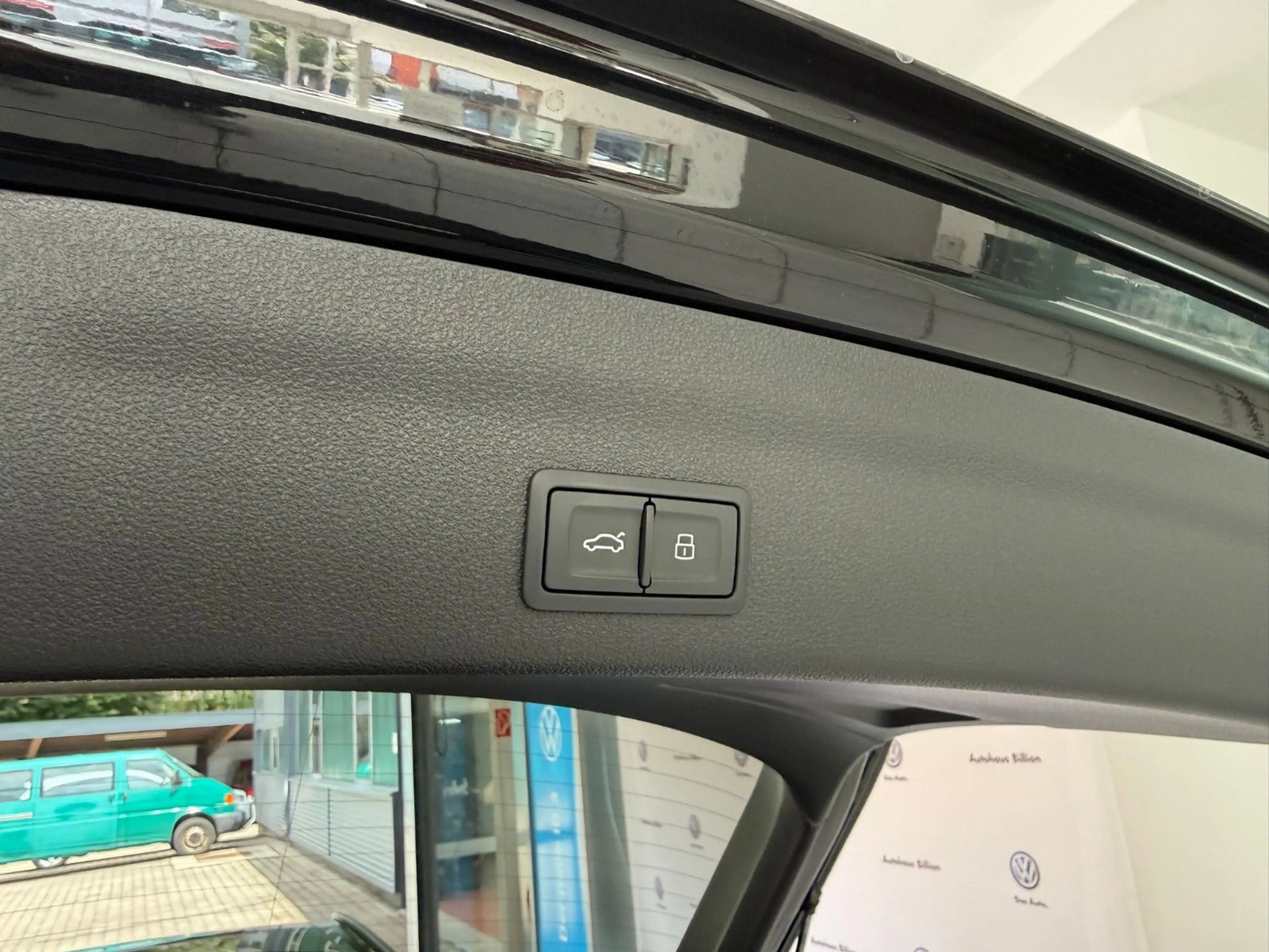 Audi RS6 Avant 4.0 TFSI quattro // AHK, STANDHEIZUNG — photo 12