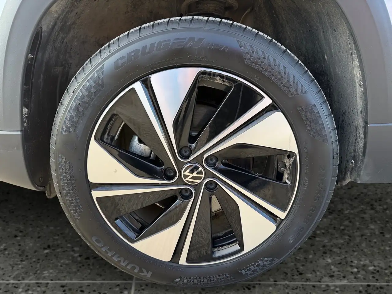 Volkswagen Taos снимка Volkswagen Taos