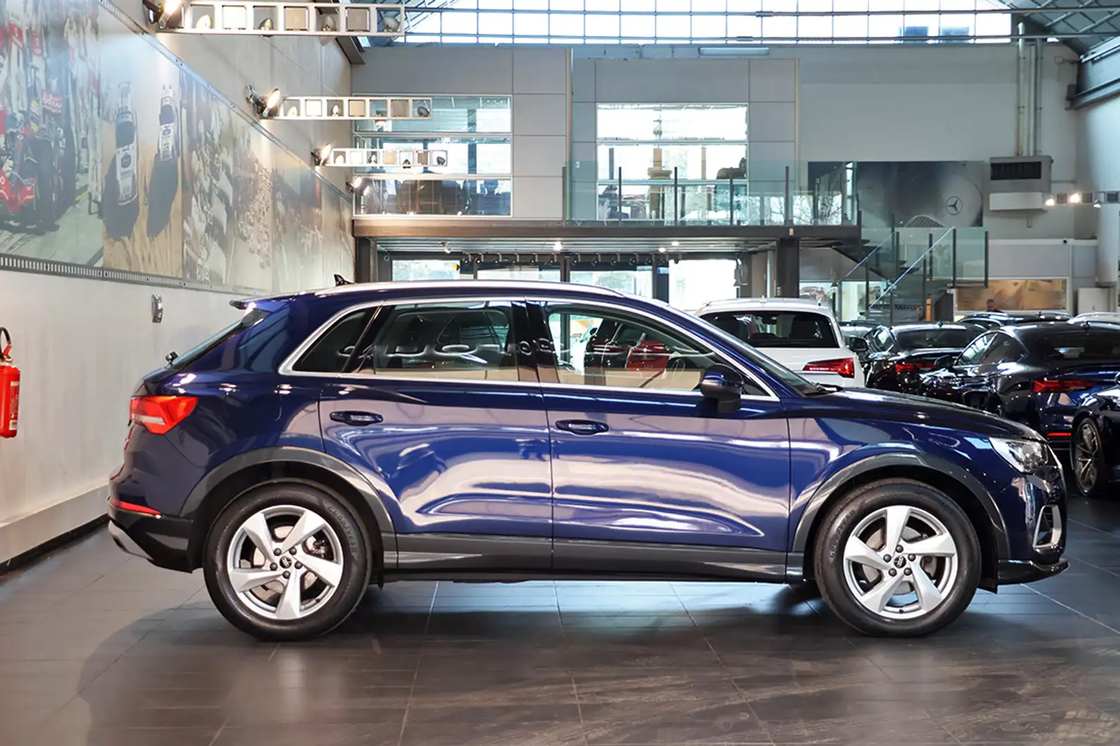 Audi Q3 35 TDI Quattro S-Tronic Business Advanced - ADAS Blau - 2