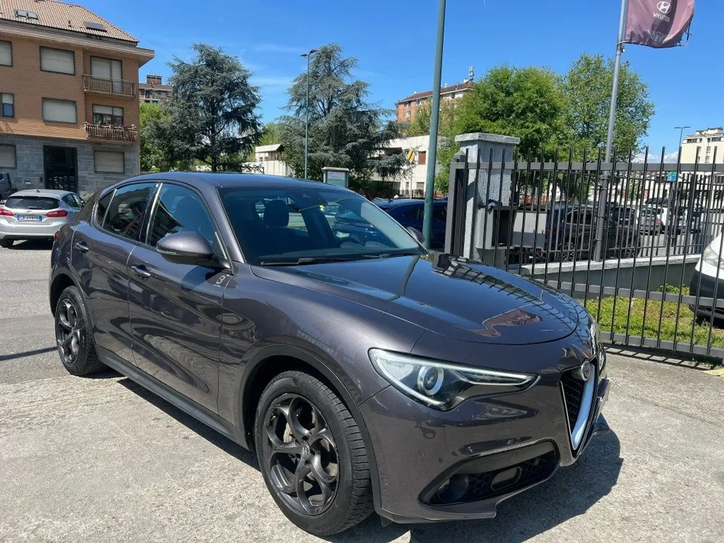 Alfa Romeo Stelvio 2.2 Turbodiesel 180 CV AT8 Grigio - 2