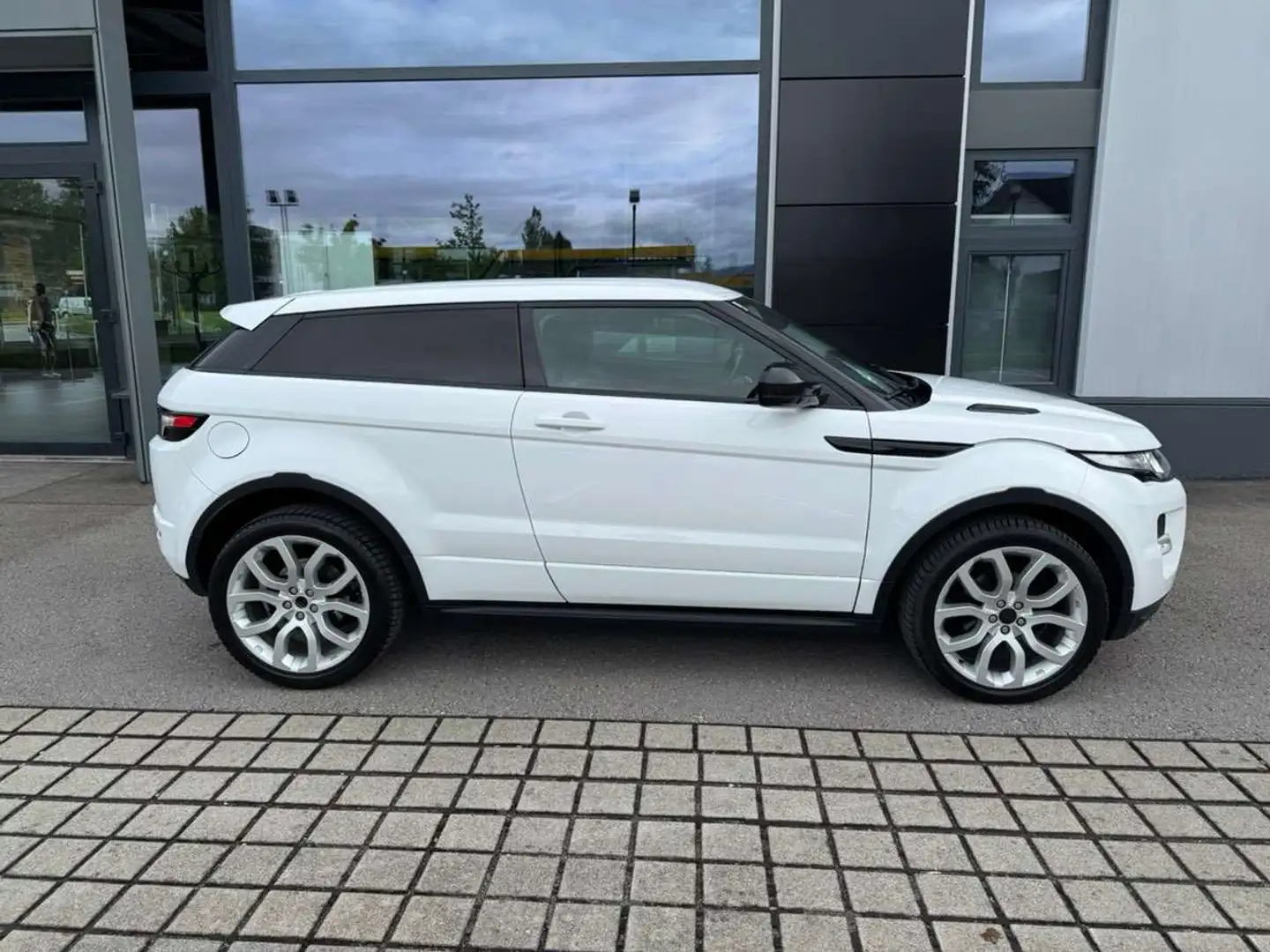 Land Rover Range Rover Evoque Range Rover Evoque Dynamic 2,2 SD4 Aut. Dynamic Weiß - 1