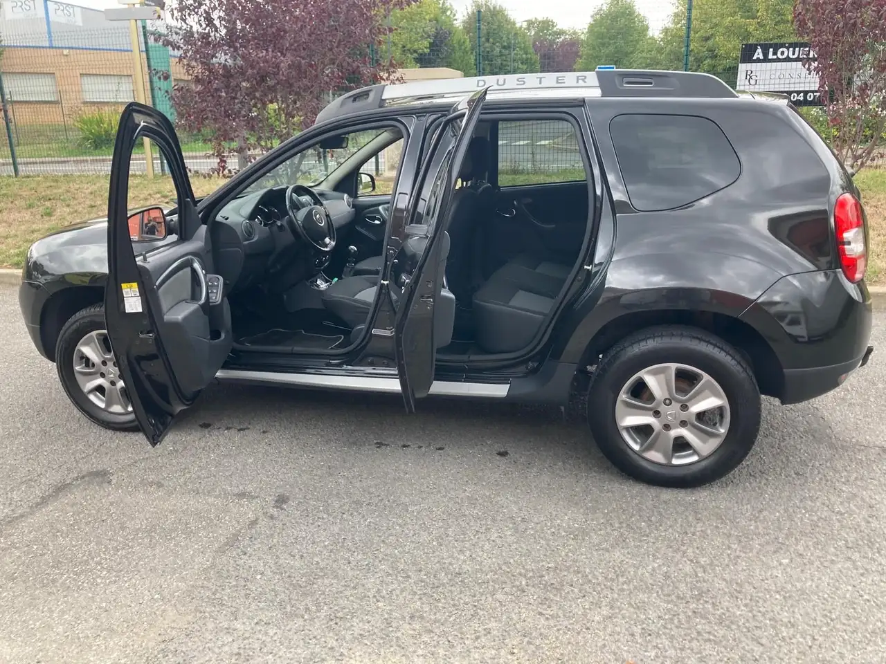 Dacia Duster — photo 7