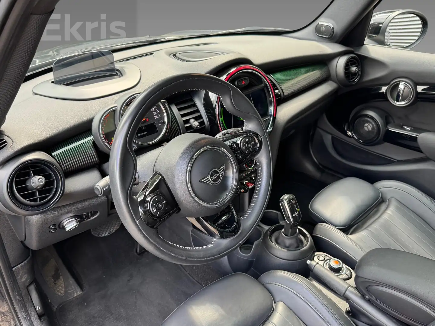 MINI Cooper C 5-deurs MINI 60 Years Edition | Glazen panoramadak Blauw - 2