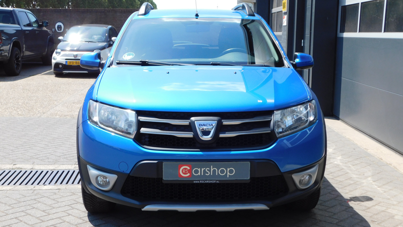 Dacia Sandero 0.9 TCe Stepway Lauréate — photo 4