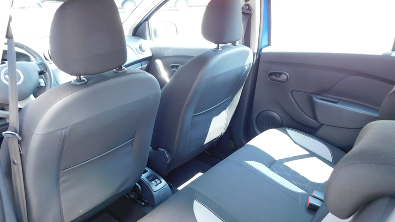 Dacia Sandero 0.9 TCe Stepway Lauréate — photo 14